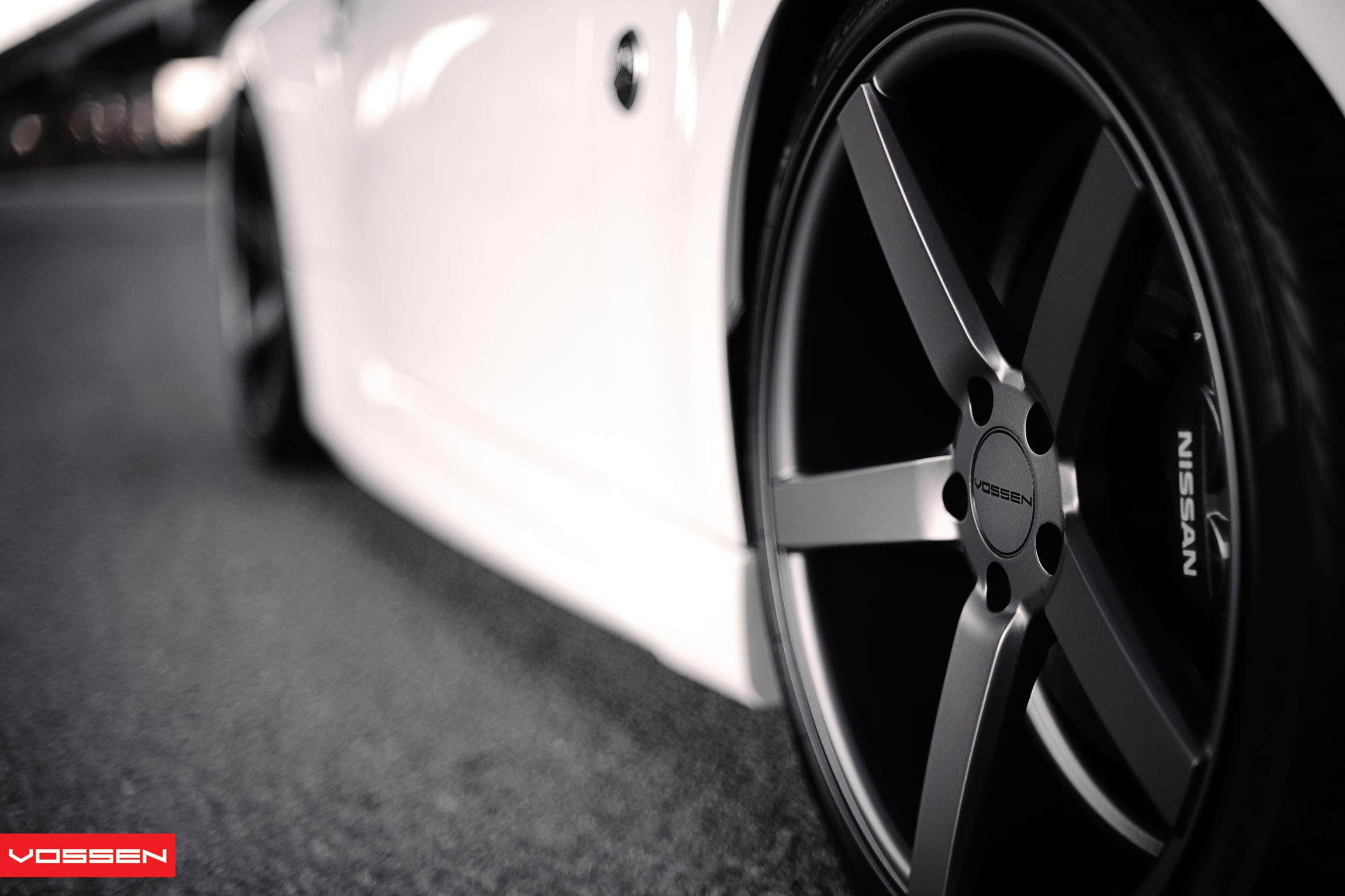 day, speed, focus on foreground, mode of transportation, street, personal land vehicle, silver colored, spoke, Vossen, road, no people, close-up, car, gray, HD Wallpaper