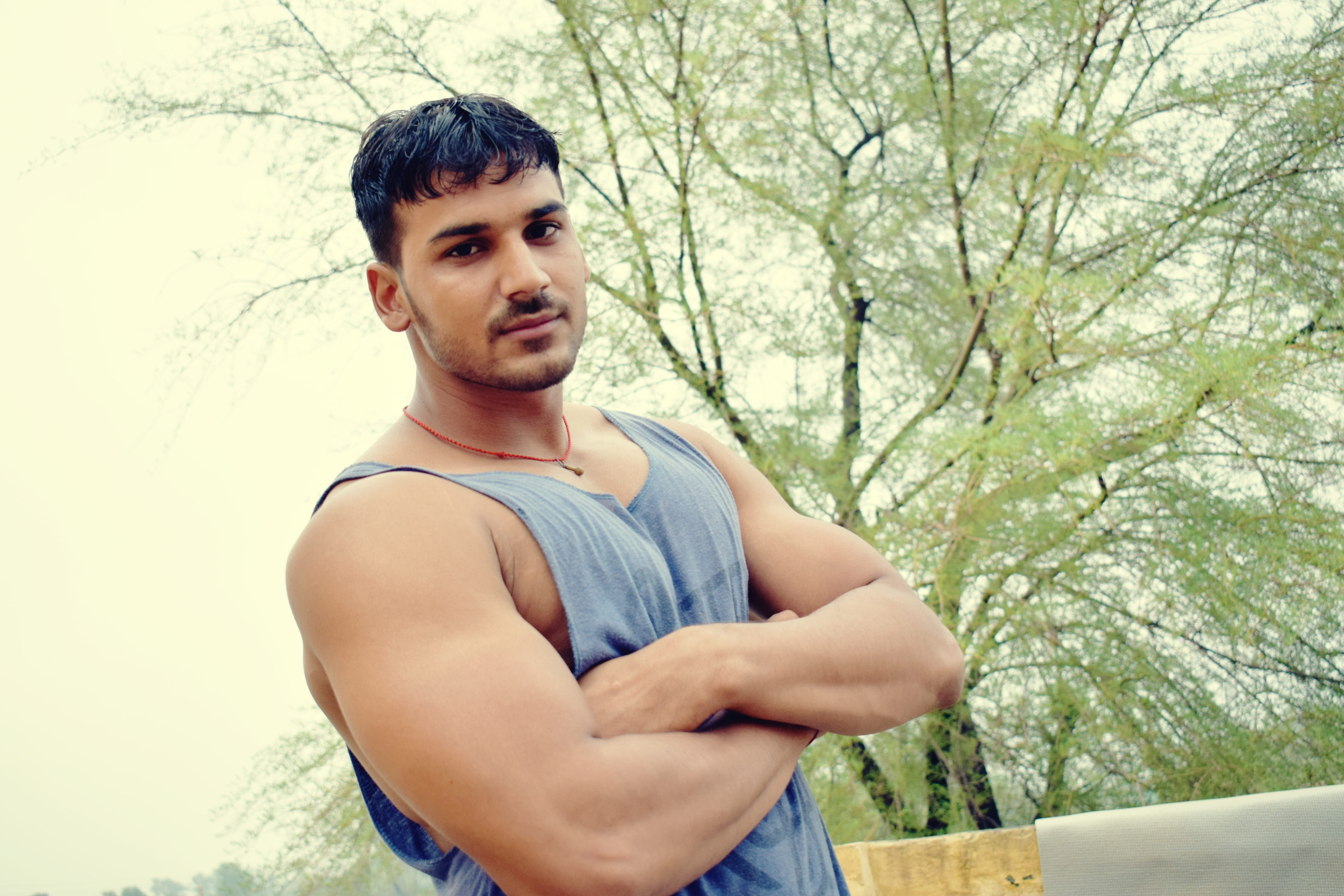 pack, front view, loss, nature, outdoors, cross, aesthetics, day, lifestyles, gym, athletic, looking at camera, strength, triceps, beside, white, plant, HD Wallpaper