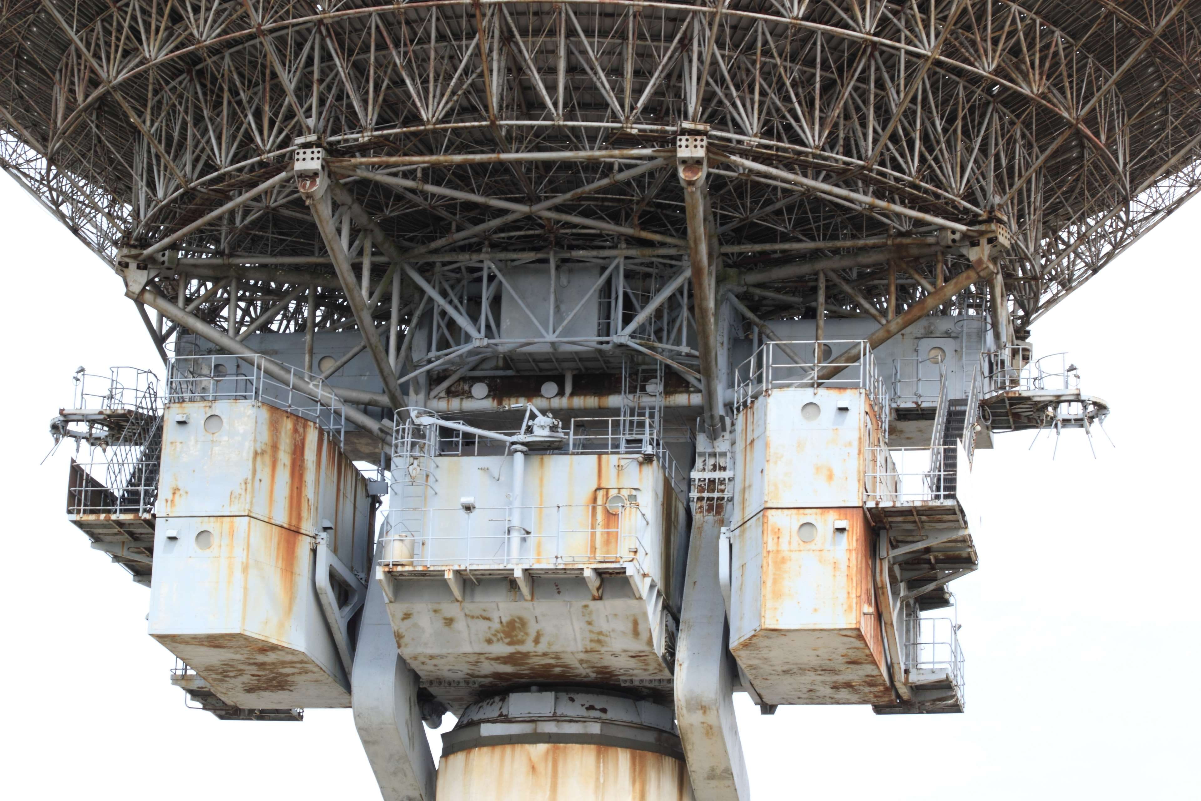 radio, 4K, abandoned, science, antenna, instrument, research, architecture, low angle view, space, astronomy, deterioration, built structure, transportation, HD Wallpaper