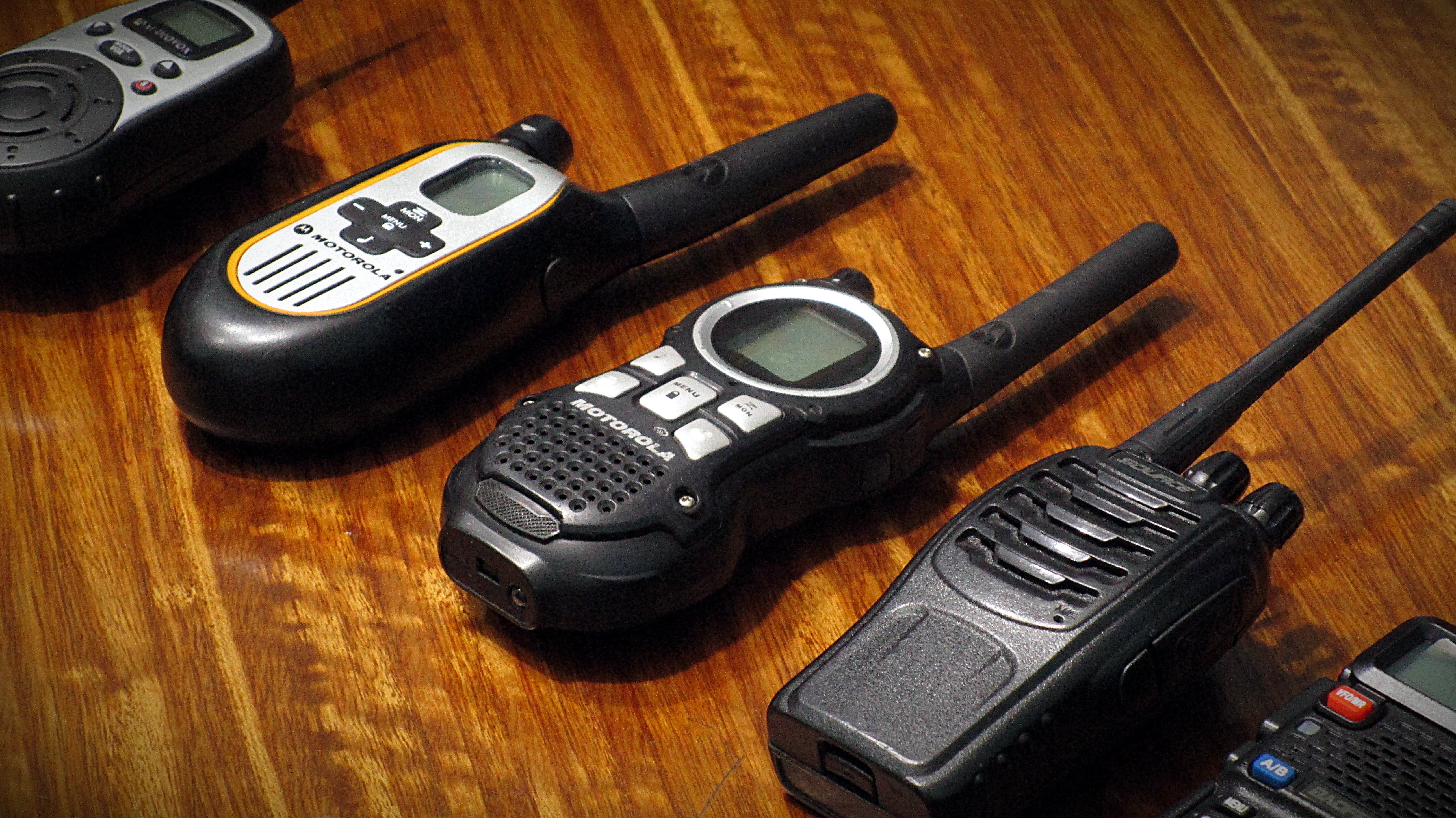 radio in september, close-up, walkie talkie, equipment, receptor, radios, brown, surface, communication, high angle view, camera - photographic equipment, HD Wallpaper