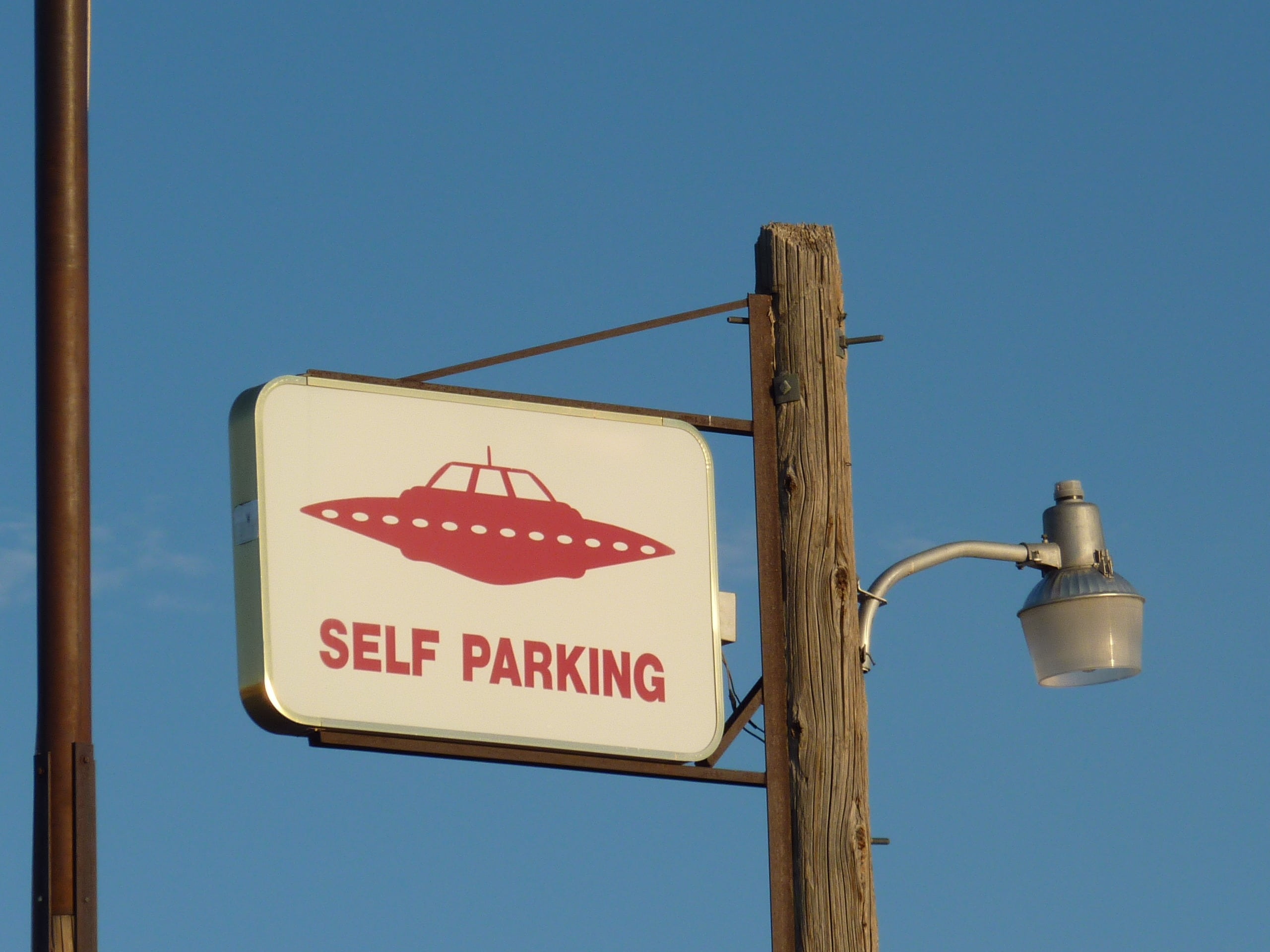 western script, safety, warning sign, red, copy space, extraterrestrial highway, clear sky, 2K, blue, rachel, nevada, guidance, information sign, no people, HD Wallpaper