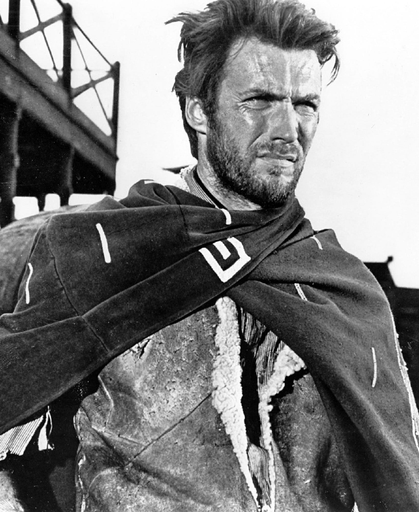 mid adult men, adult, contemplation, 1080P, cinema, clothing, wearing, leisure activity, casual clothing, star, clint eastwood, males, looking at camera, Phone HD Wallpaper