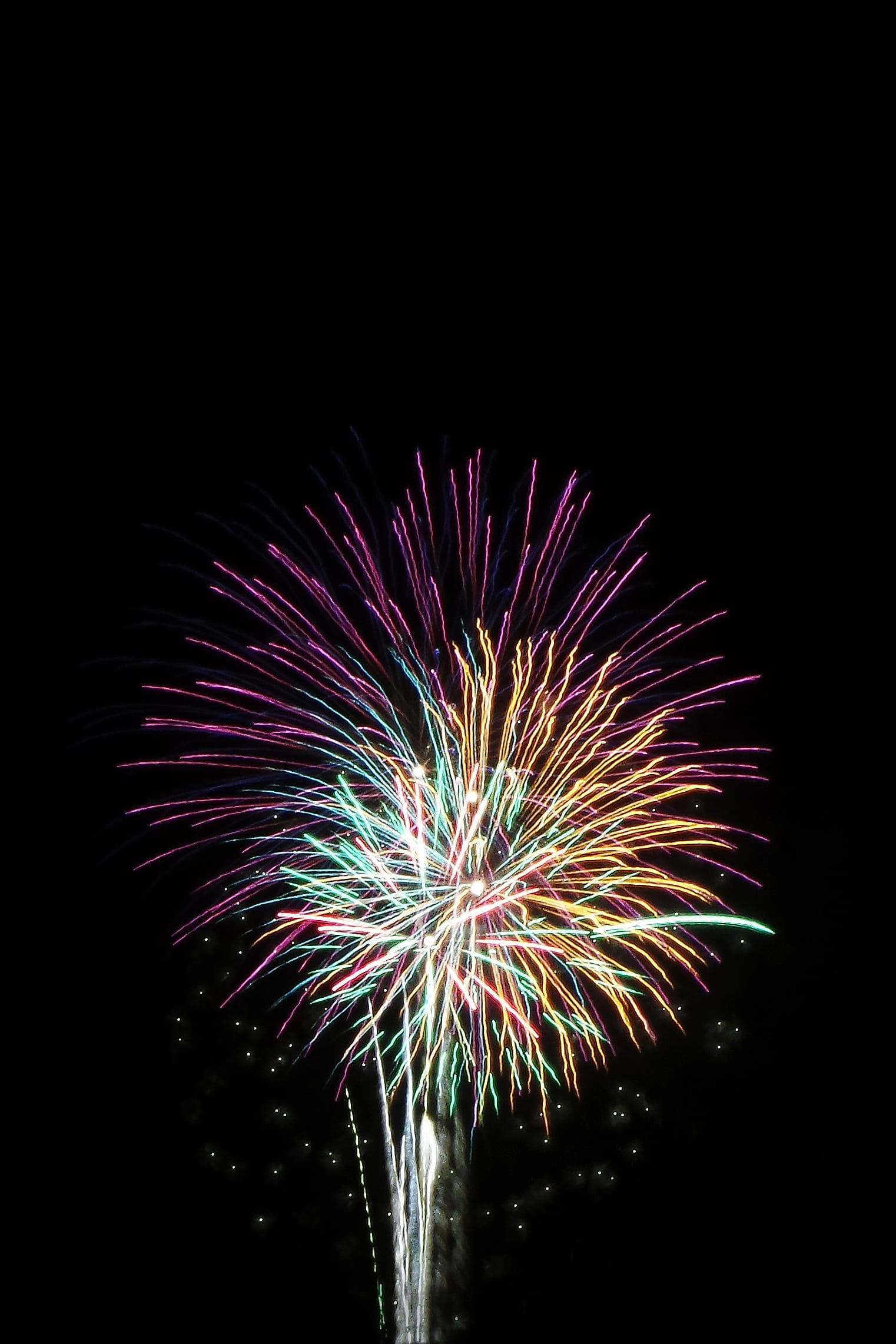 long exposure, party, blurred motion, event, sparks, rockets, motion, arts culture and entertainment, nature, night, black Color, 1080P, light, holiday, Phone HD Wallpaper