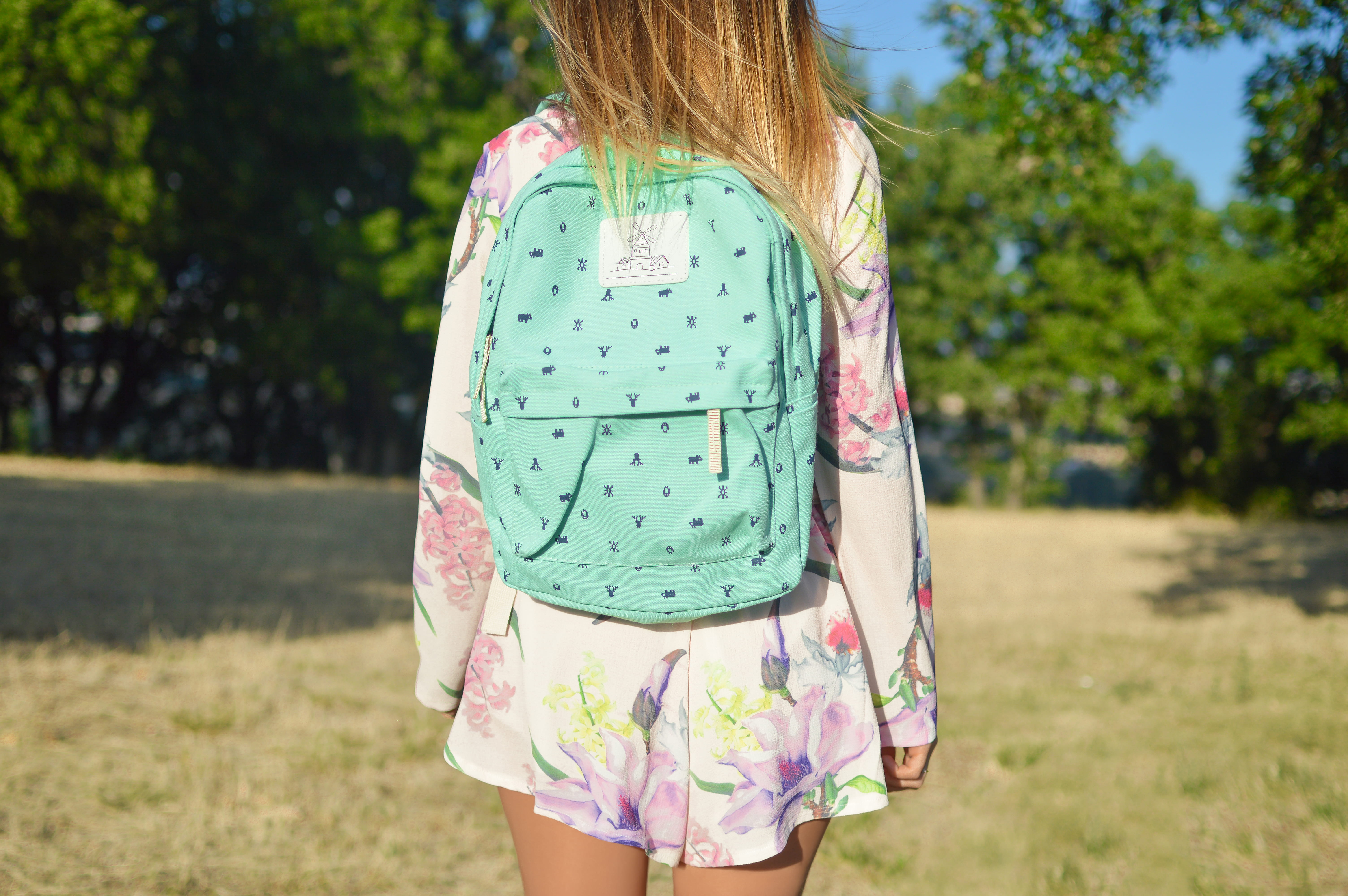 green, backpack, nature, white, schoolbag, focus on foreground, adult, style, day, long, tree, carrying, hairstyle, women, sleeved, rear view, back, woman, HD Wallpaper