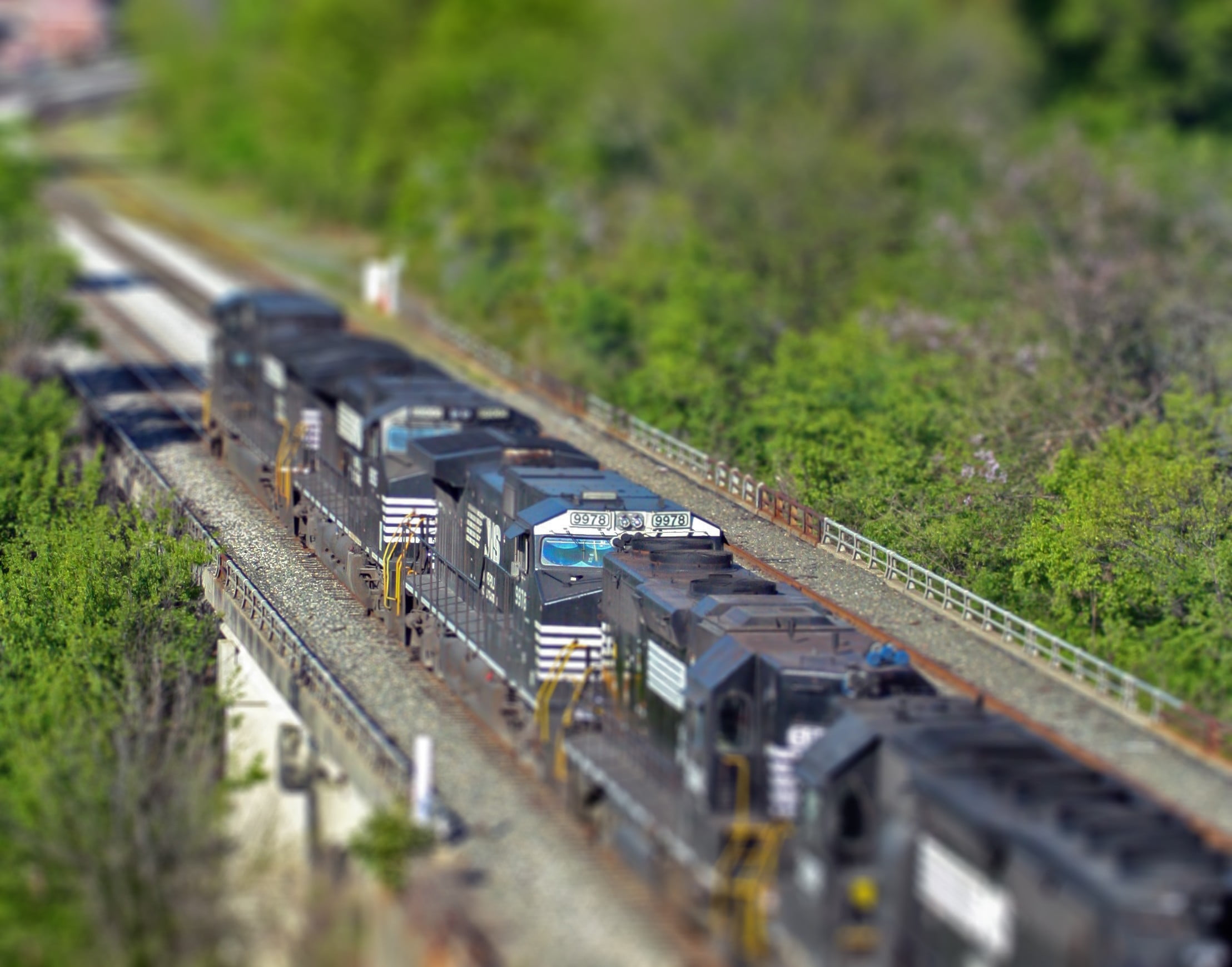 nature, traffic, road, railroad Station Platform, railroad car, shunting yard, rail transportation, selective focus, black, tilt shift, locomotive, transportation, HD Wallpaper