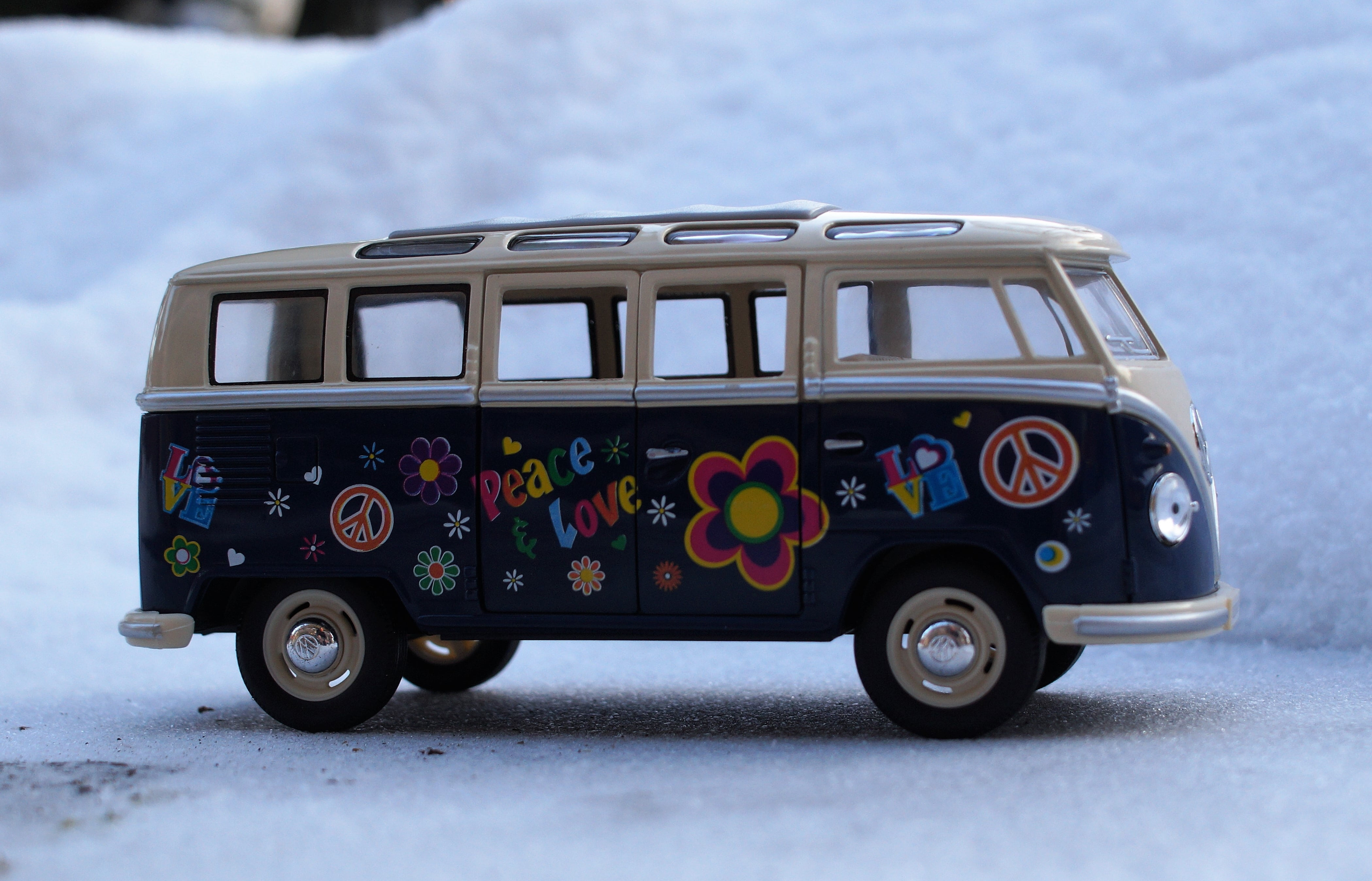vw, focus on foreground, city, t, travel, road, auto, no people, small, vintage car, volkswagen vw, retro styled, white, winter, old, camper, high angle view, HD Wallpaper
