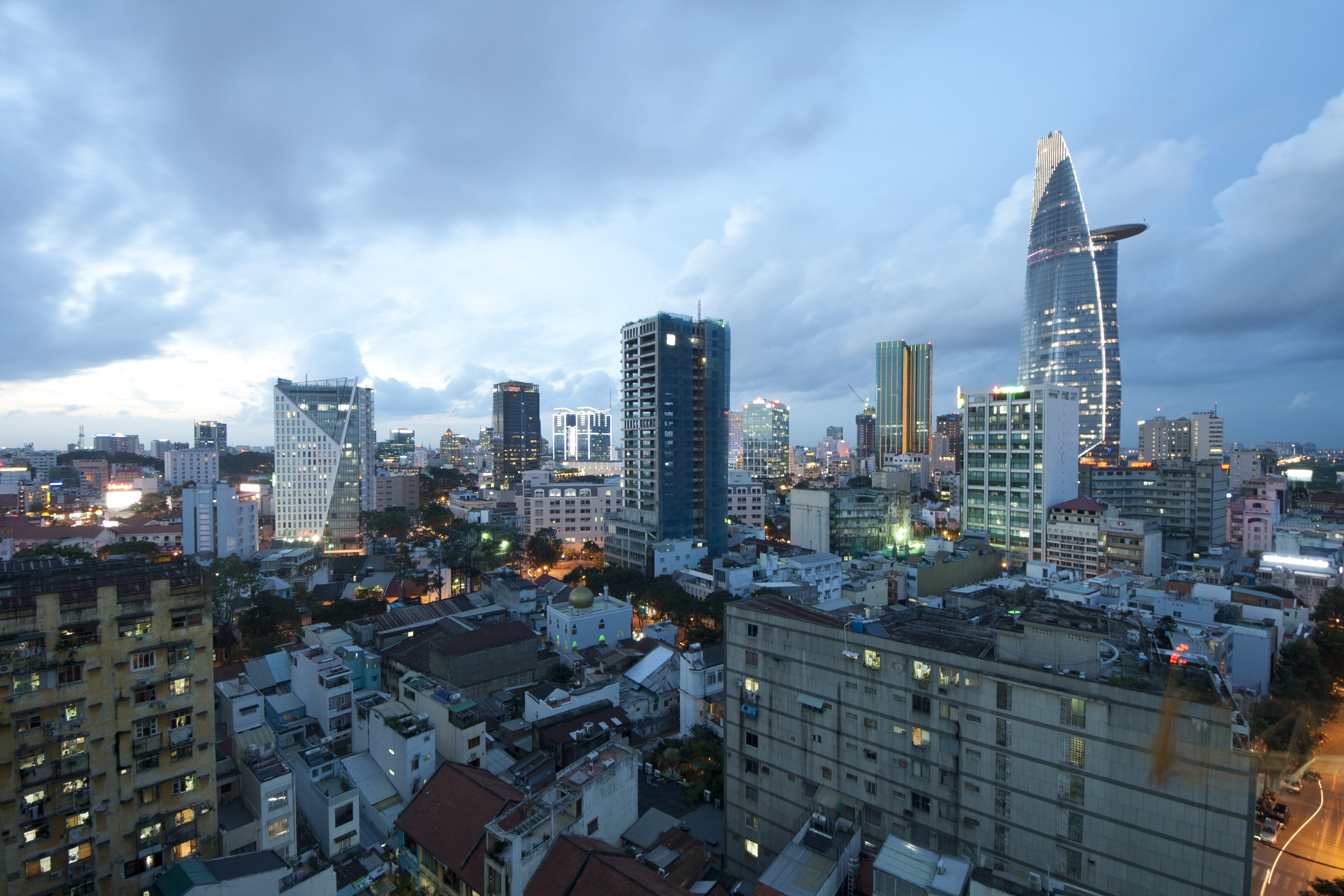 city, cloud - sky, building exterior, settlement, tall - high, skyscraper, bitexco, sky, saigon, urban, building, cityscape, modern, 4K, vietnam, industry, HD Wallpaper
