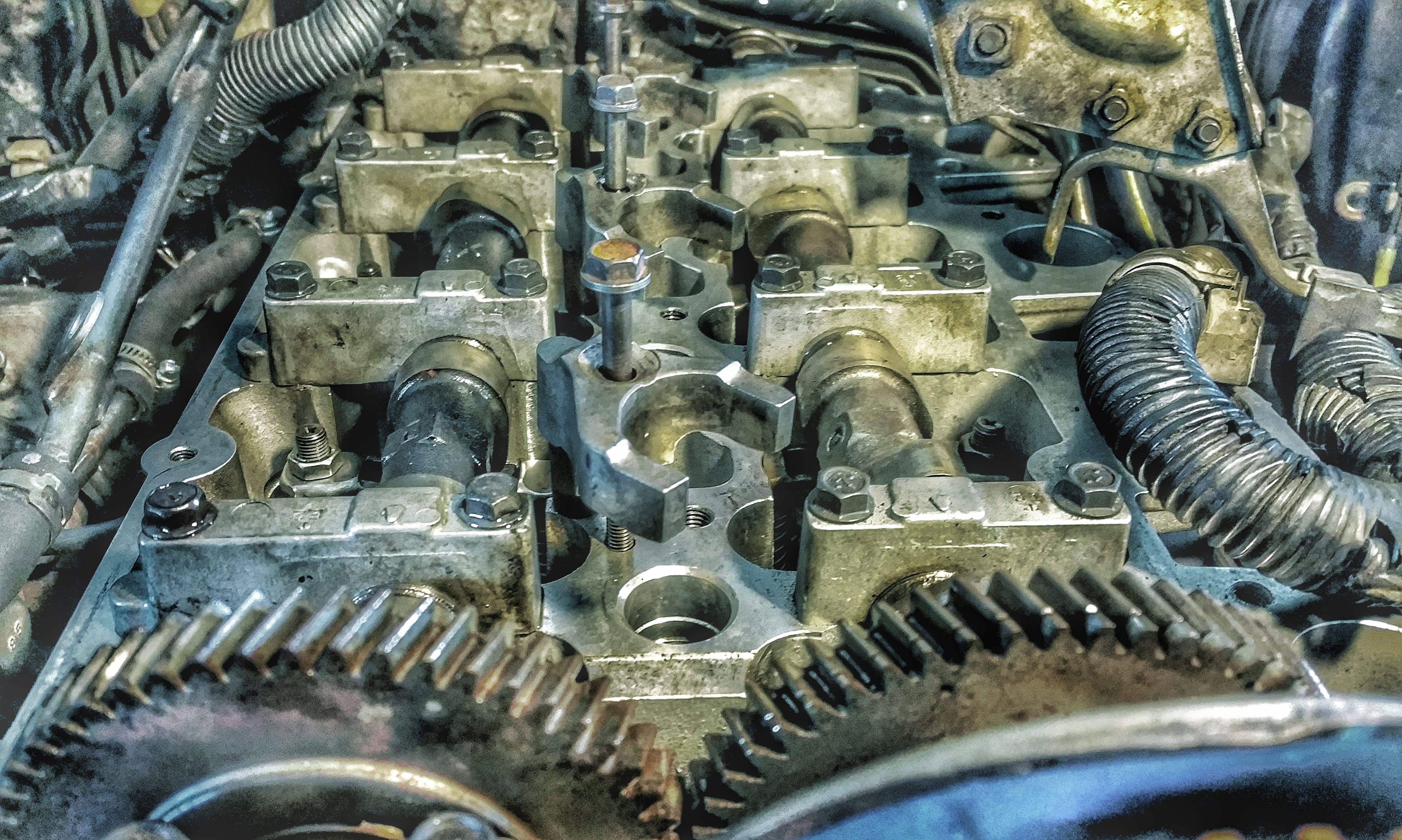 camshafts, large group of objects, engine, vehicle, still life, silver colored, repair, high angle view, equipment, silver, selective focus, mechanical, HD Wallpaper