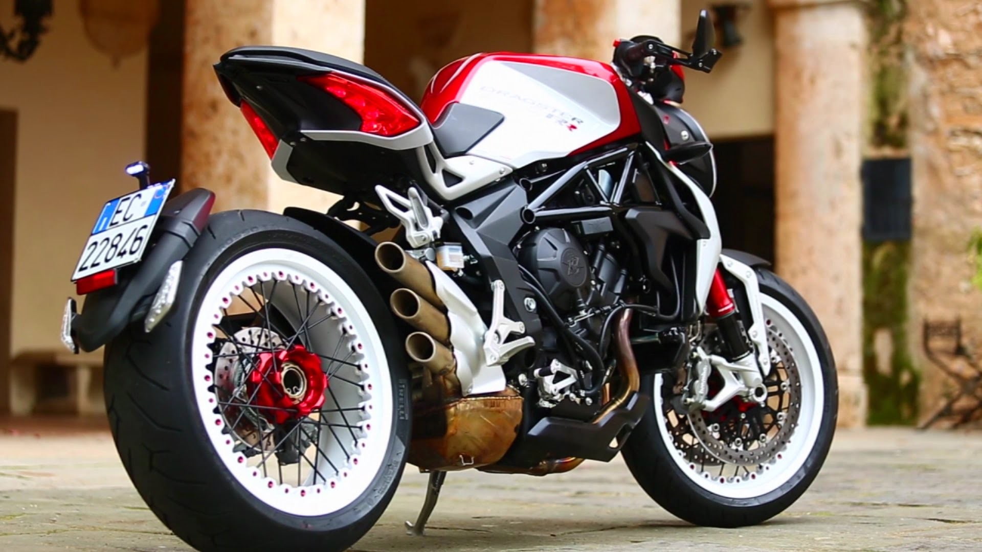 protection, helmet, safety, focus on foreground, transportation, sports helmet, leather, crash helmet, motorcycle, 1080P, red, wheel, outdoors, mode of transportation, HD Wallpaper
