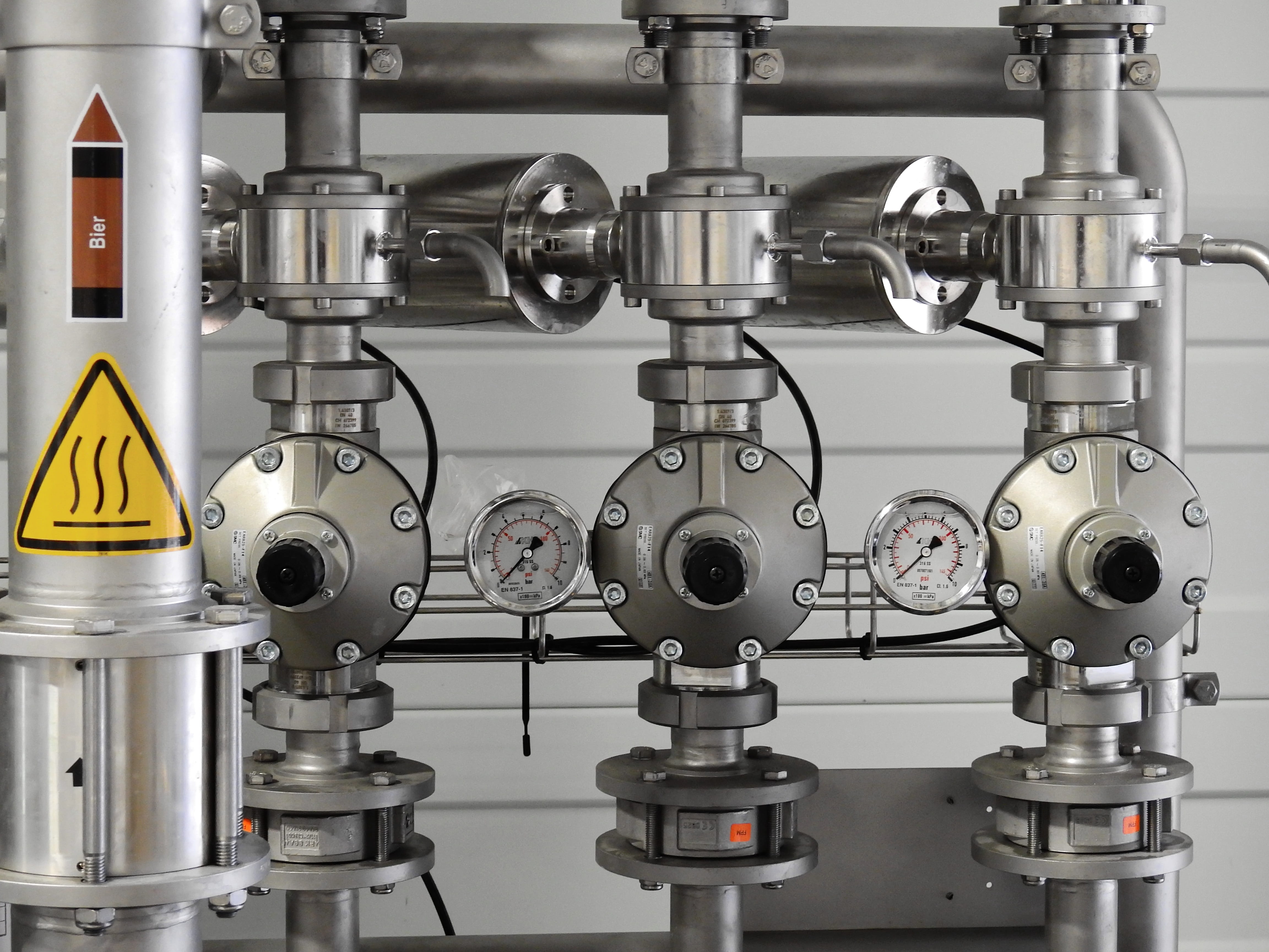 components, no people, close-up, pressure, machine valve, indoors, machine part, machinery, technology, signage, plumbing, 4K, pressure gauge, connection, HD Wallpaper