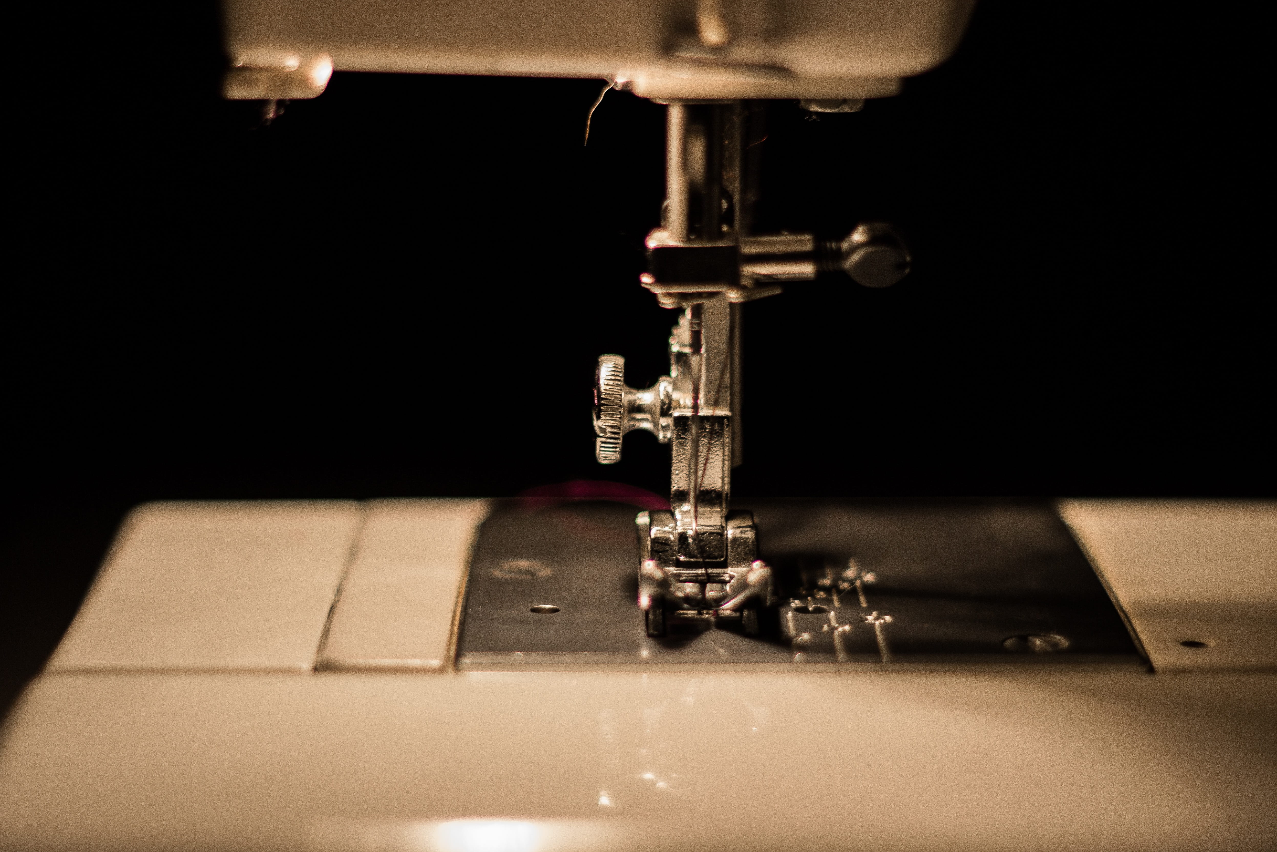 4K, clothing, sew, art and craft equipment, stitch, design, manufacturing equipment, technology, craft, vintage, textile, needle, motion, industry, machine part, HD Wallpaper
