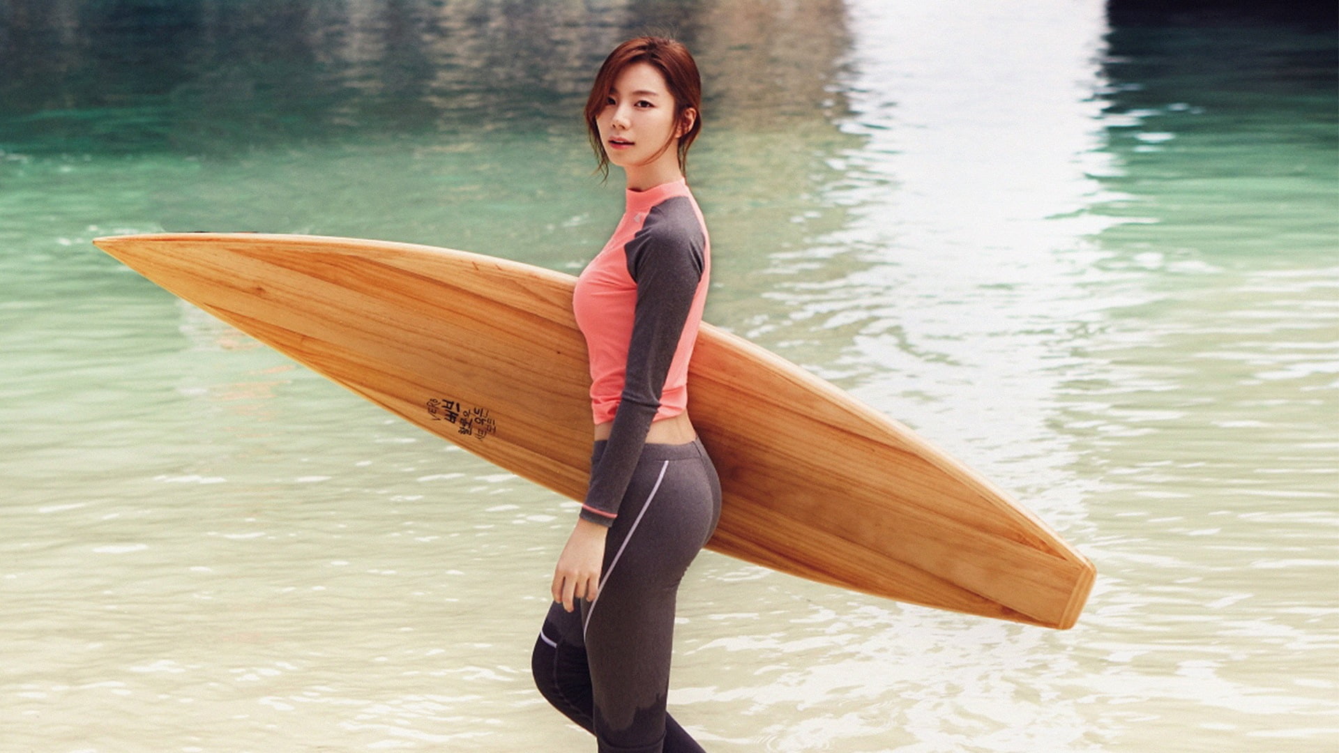 water, Korean, relaxation, 1080P, beach, summer, celebrity, women, long, lifestyles, adult, beauty, pink, surfboards, nature, gray, s, three quarter length, HD Wallpaper
