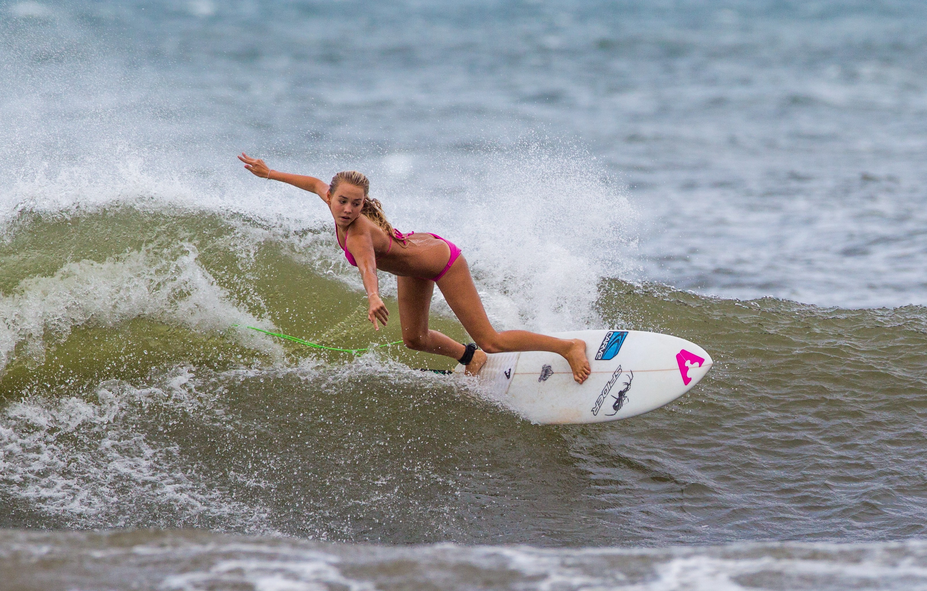 2K, Girl surfing, HD, surfing, girl, white, surfboard, HD Wallpaper