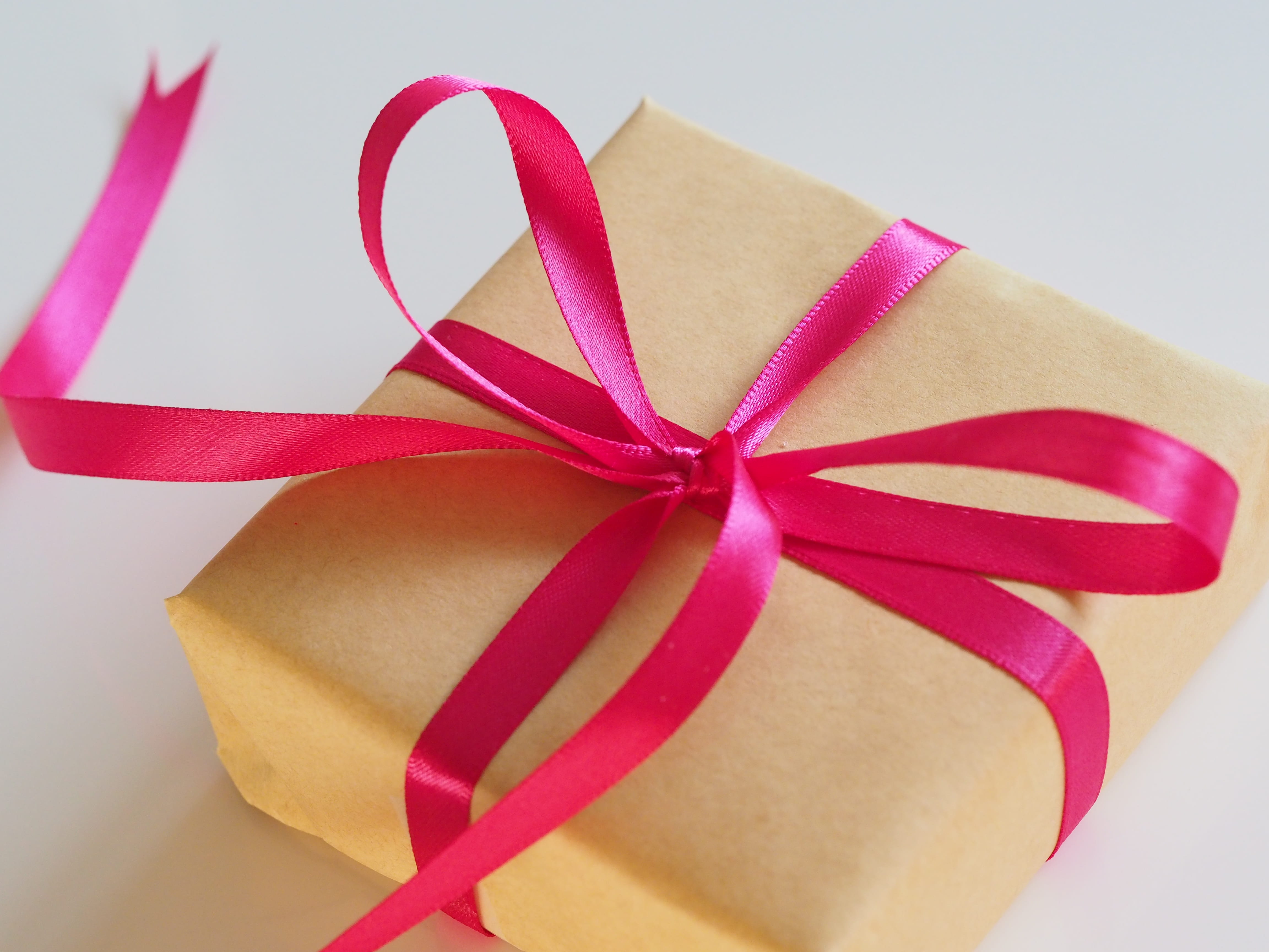 special occasion, pink, 4K, box, ribbon, present, celebration, gift box, still life, gift, christmas, decoration, surprise, wrapping paper, studio shot, HD Wallpaper