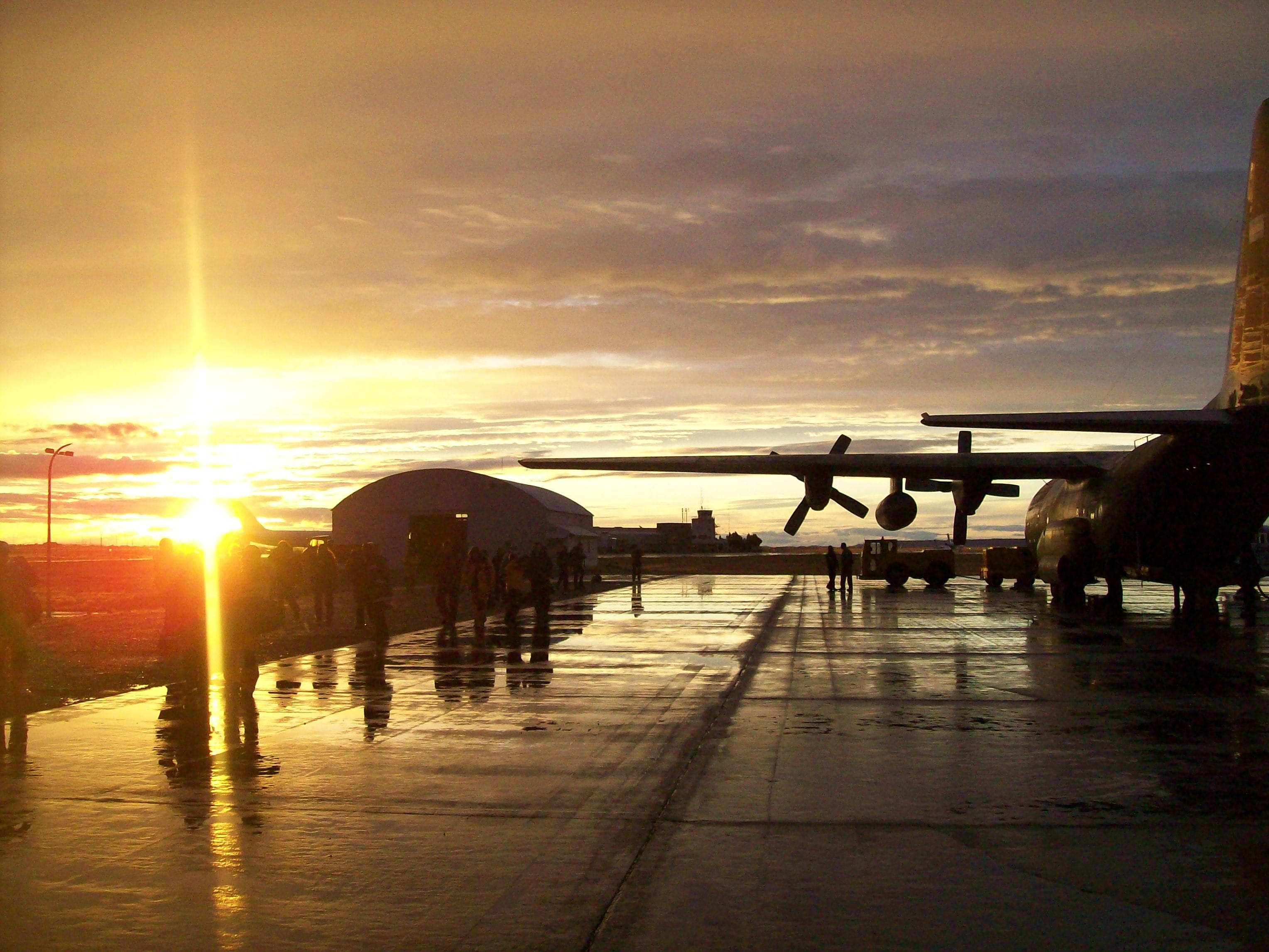 transportation, sunbeam, pilot, plane, cloud - sky, force, no people, horizon, orange color, air, water, aviation, sky, lens flare, travel, military, transport, HD Wallpaper