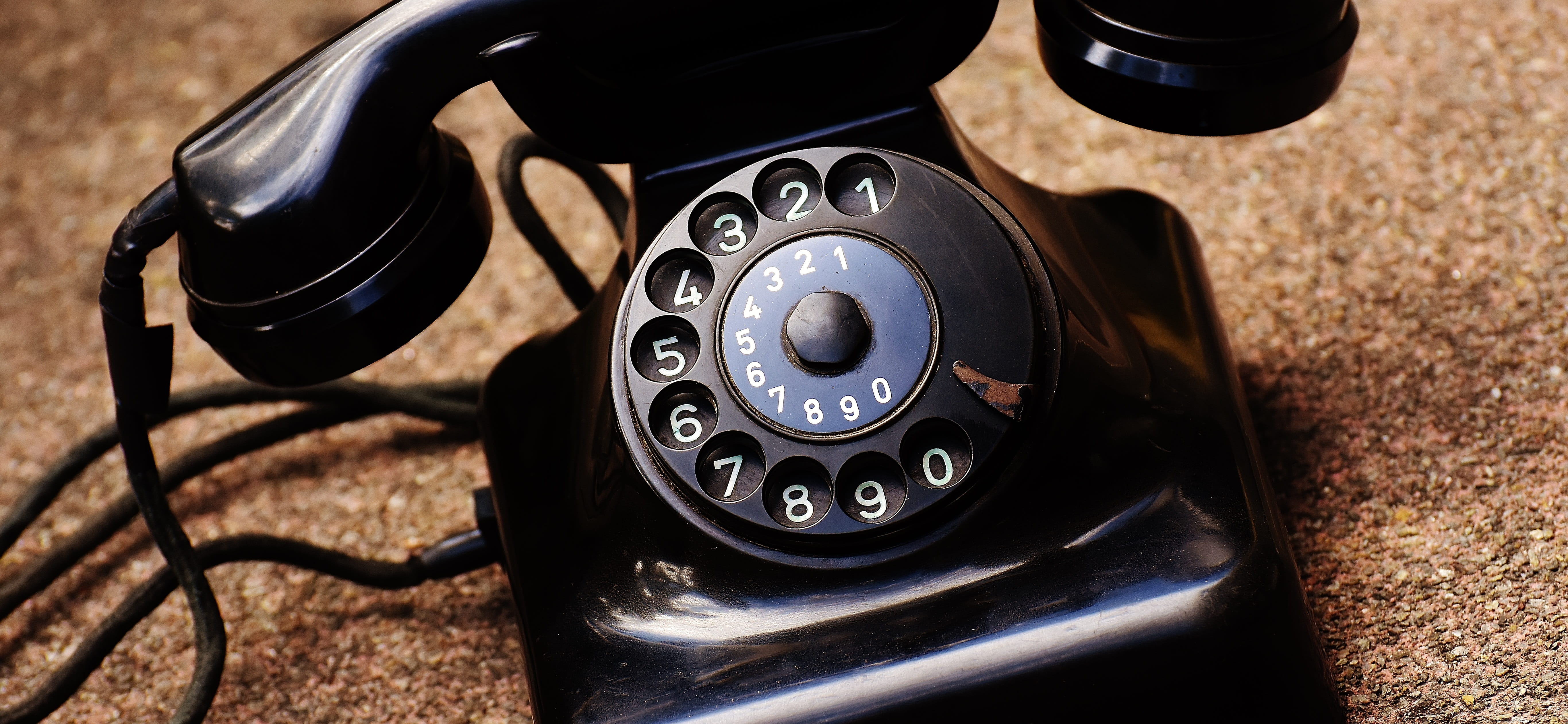 talk, retro, retro styled, rotary phone, no people, brown, number, landline phone, vintage, shadow, obsolete, classic, black, plastic, connection, nostalgia, HD Wallpaper