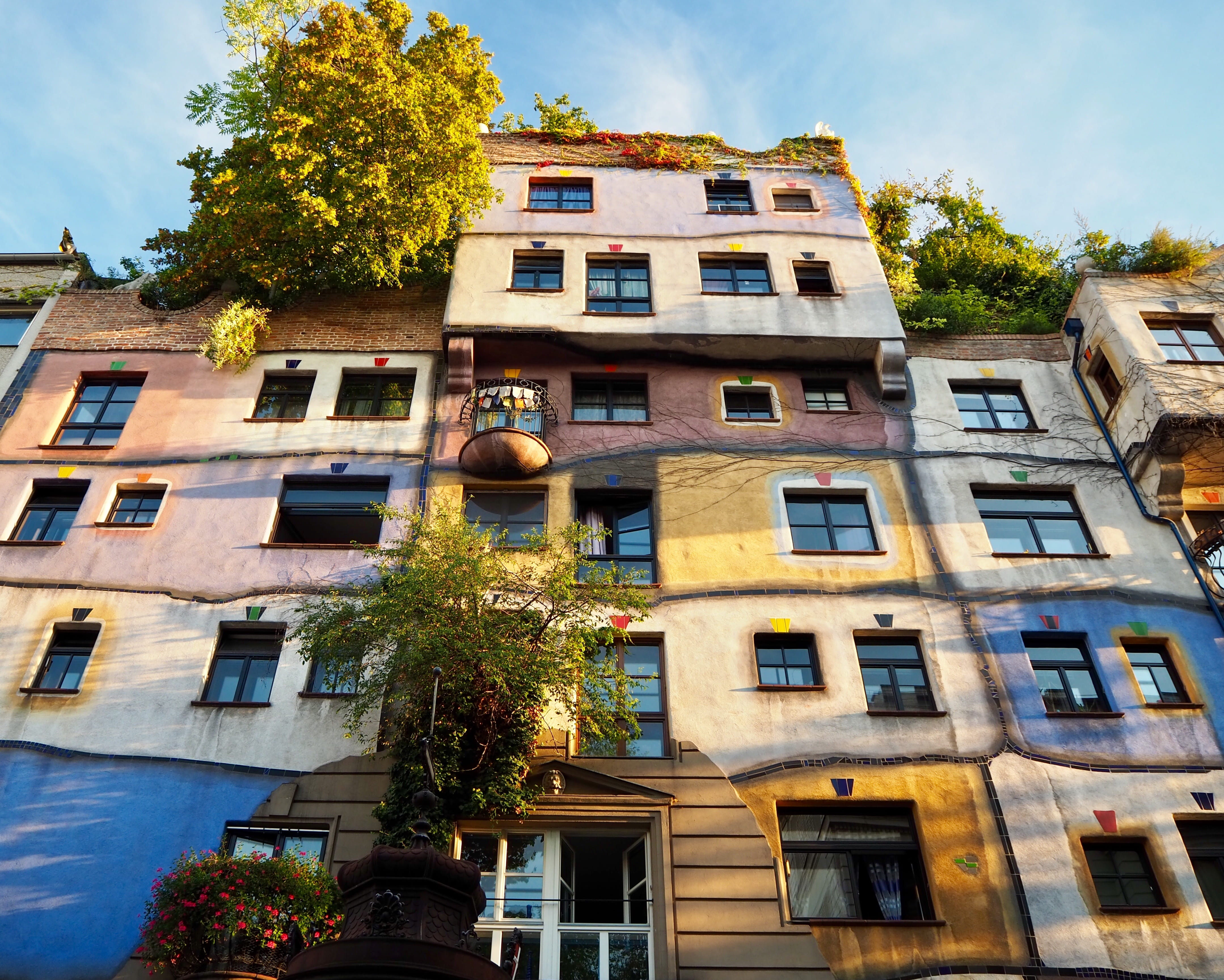cloud - sky, sky, growth, window, hundertwasser, places of interest, residential district, sunlight, day, apartment, no people, city, building, built structure, HD Wallpaper