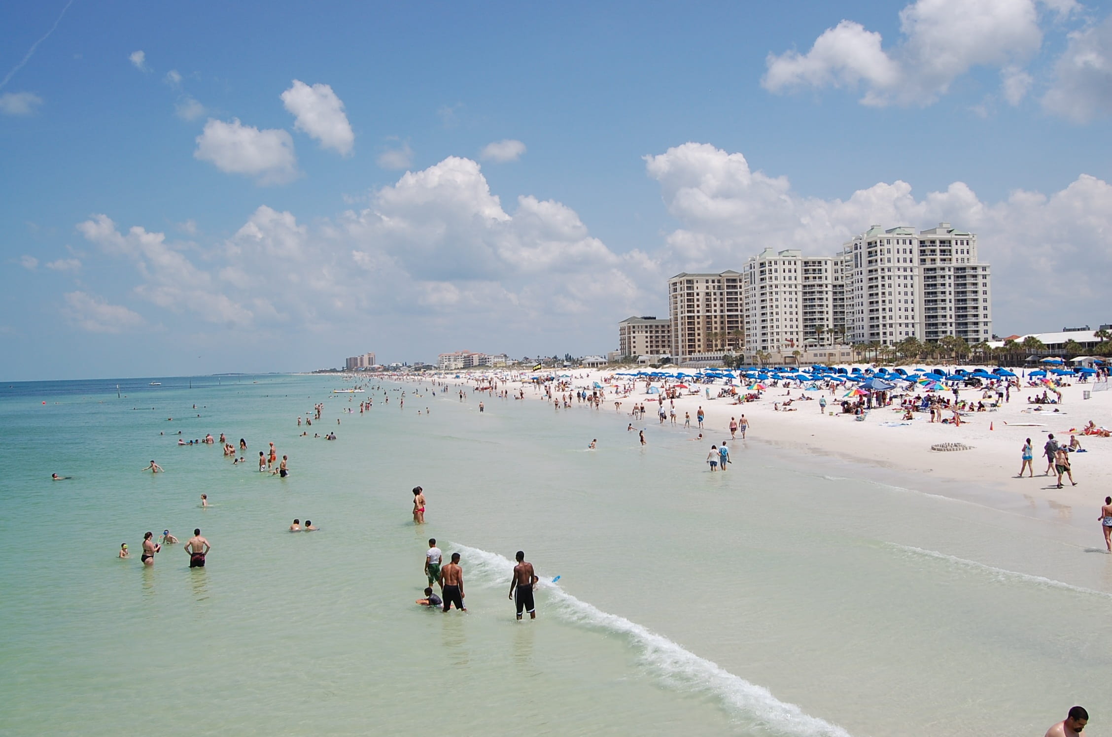 nature, real people, group of people, sea, vacations, beach, clearwater beach, crowd, large group of people, florida, 1080P, trip, holiday, water, cloud - sky, HD Wallpaper