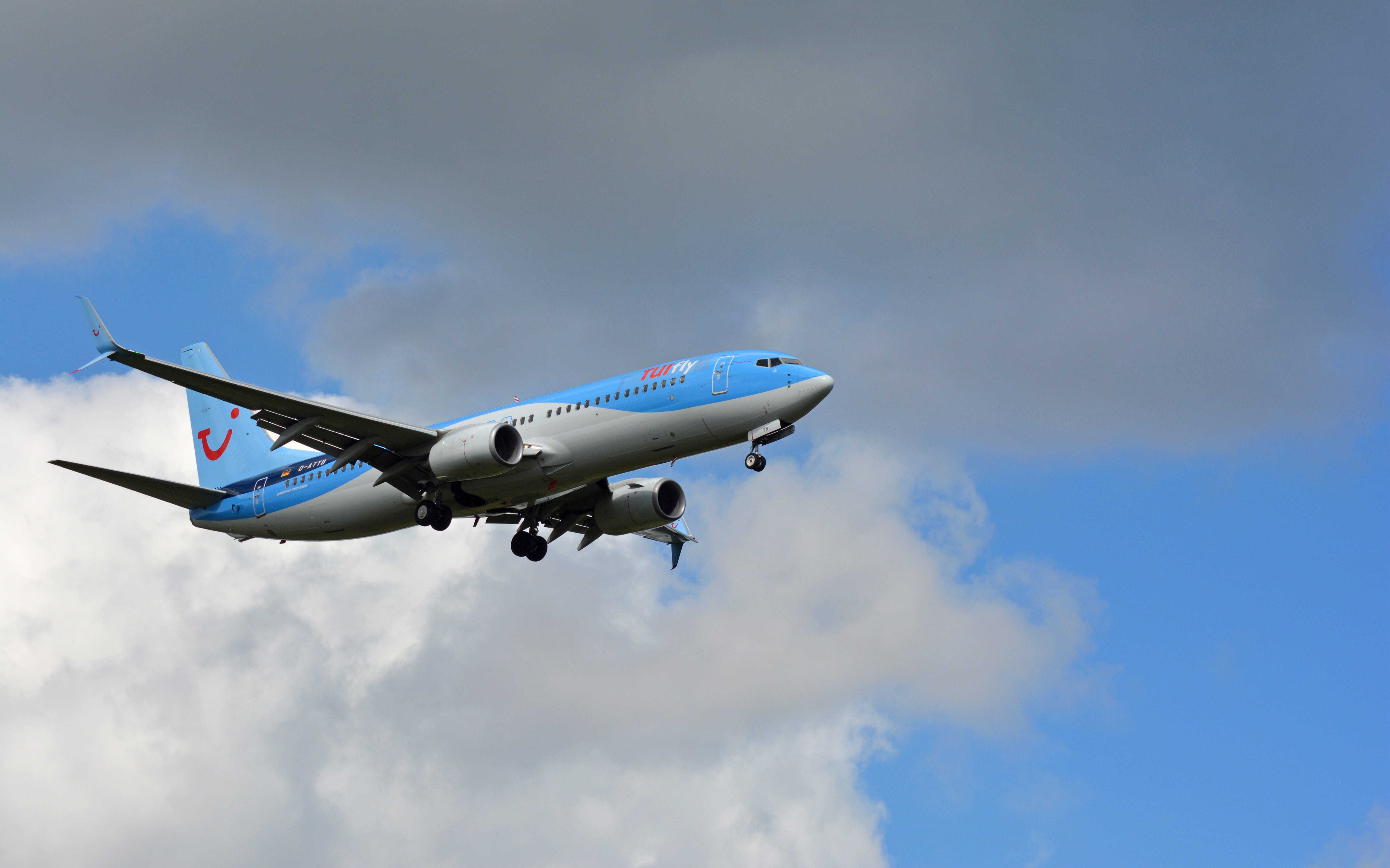 holiday travel, passenger transport, nature, departure, outdoors, cloud - sky, airliner, no people, day, aircraft, holiday flyer, flying, air vehicle, sky, HD Wallpaper