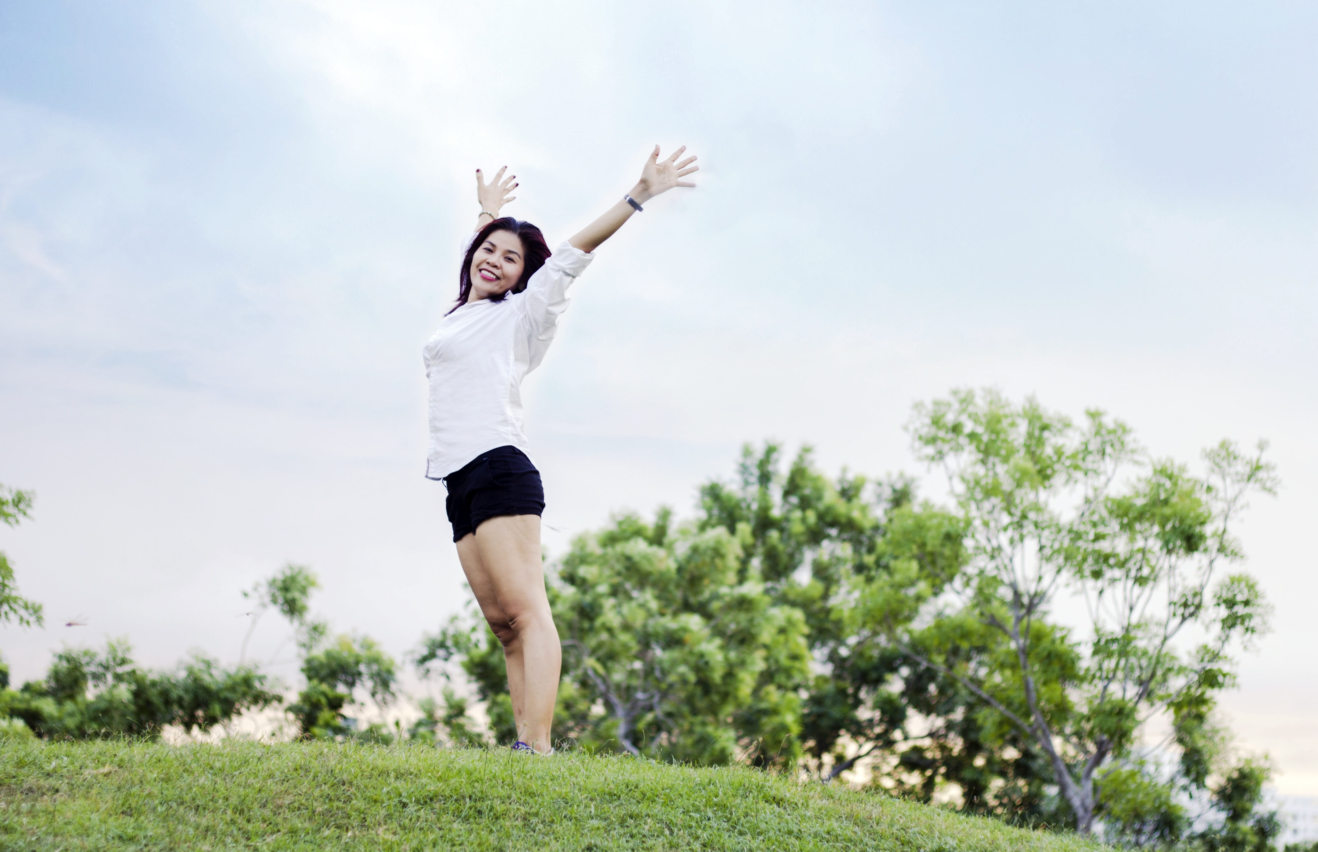 4K, limb, young Adult, front view, vitality, outdoors, human arm, females, caucasian Ethnicity, summer, positive emotion, emotion, enjoyment, sky, happiness, HD Wallpaper