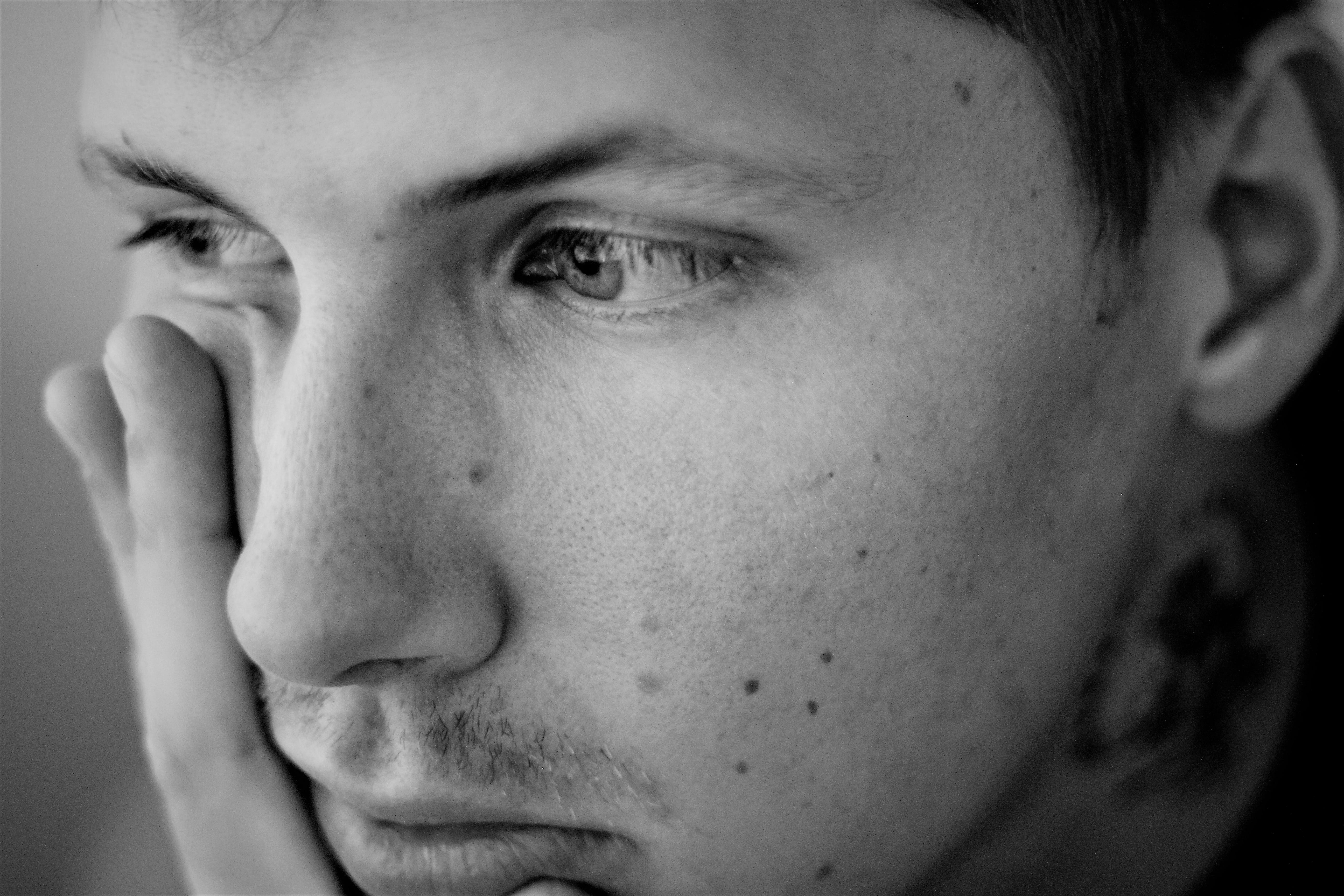 photo, real people, irritation, insight, creativeness, Person, Fake, simplicity, grayscale, creative, dom, think outside the box, paint, facial expression, HD Wallpaper