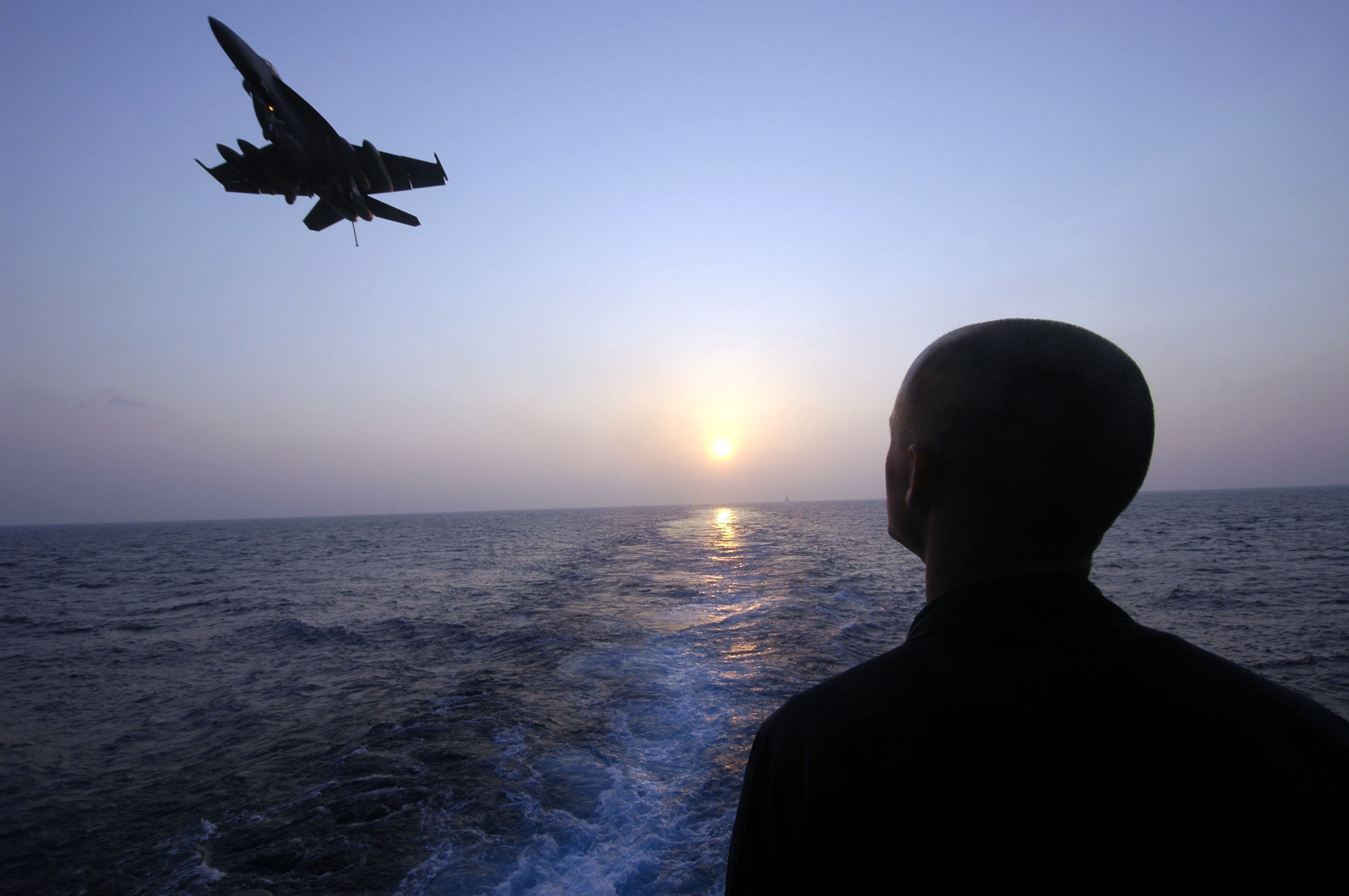 horizon over water, plane, silhouettes, sky, sunset, outdoors, water, military, mode of transportation, motion, ocean, fighter, clouds, air vehicle, horizon, HD Wallpaper