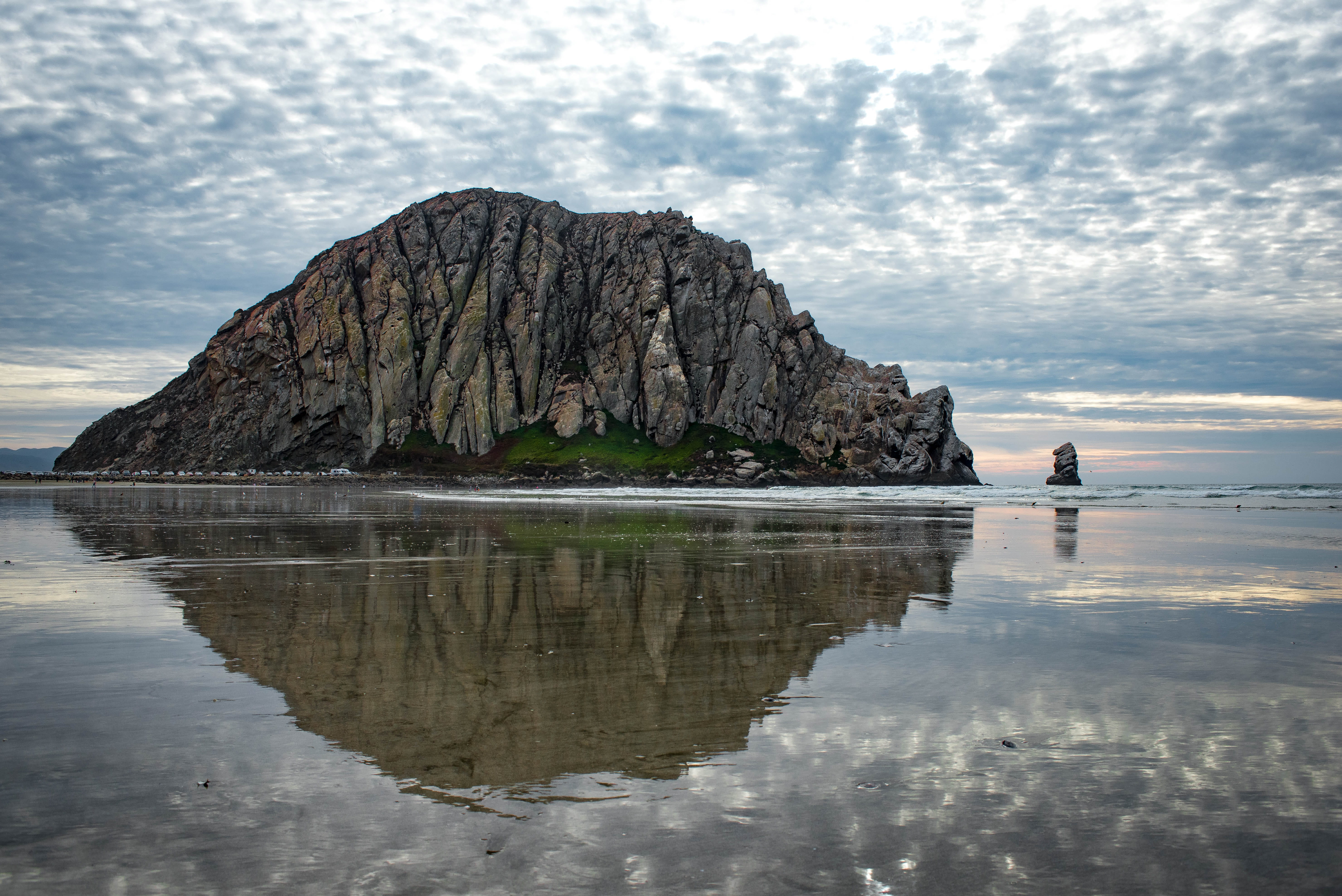 water, sand, cloud - sky, mirror, reflection, stones, beauty in nature, scenics - nature, formation, tranquil scene, morro, rock formation, nature, waterfront, HD Wallpaper