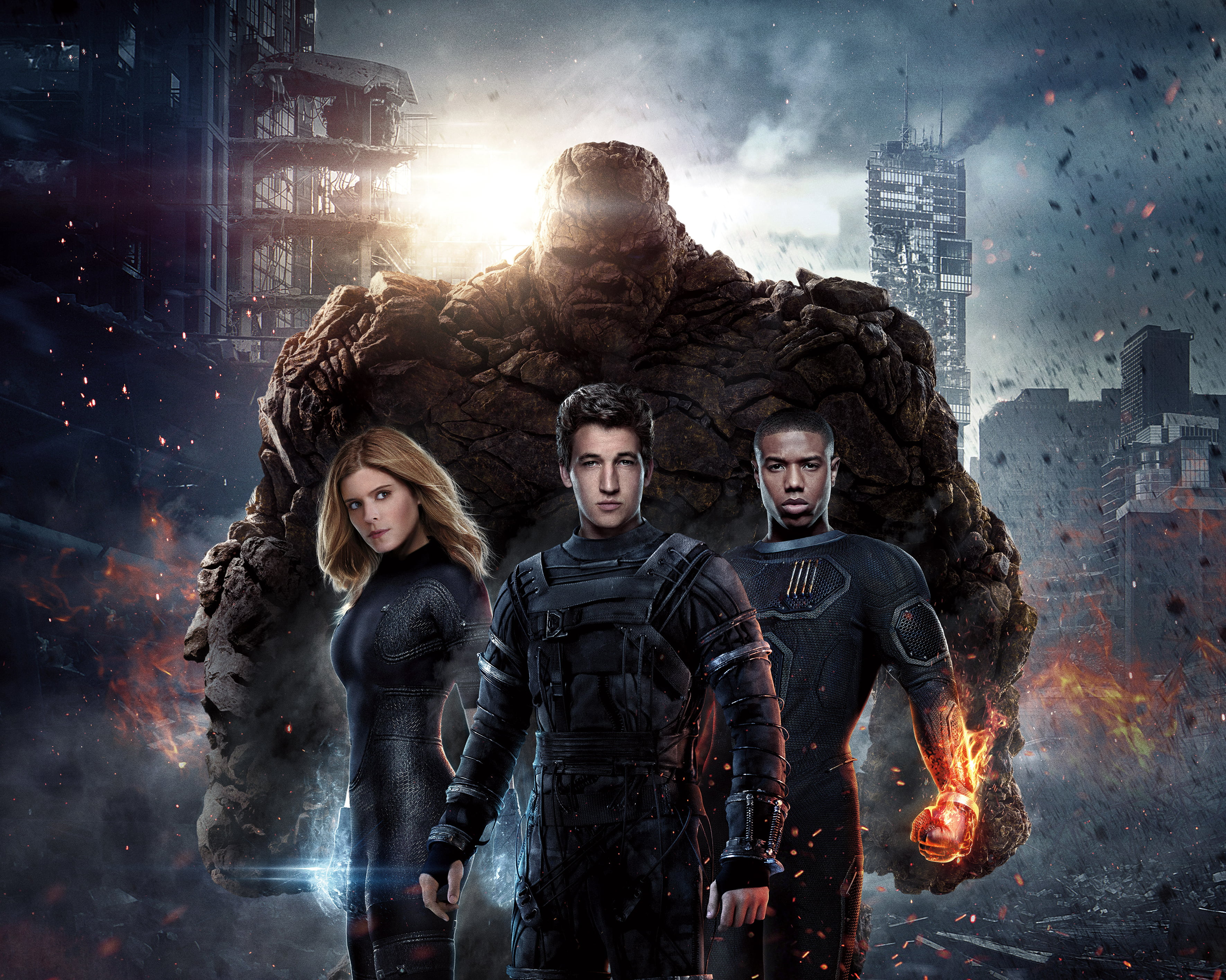 Sue Storm, night, Fantastic Four, flame, Movie, digital composite, warm clothing, clothing, smoke - Physical Structure, building exterior, built structure, HD Wallpaper