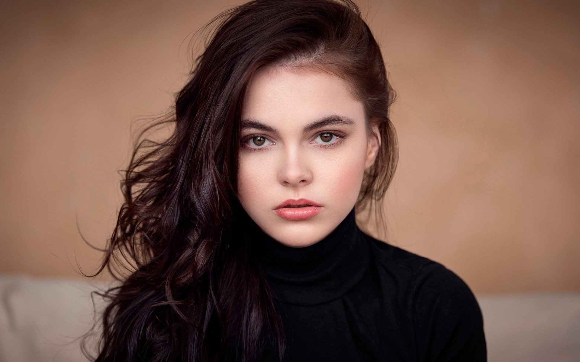 pretty girl pictures 1920x1200, brown hair, front view, beautiful people, luxury, one person, portrait, body part, human hair, 1080P, make-up, hairstyle, HD Wallpaper