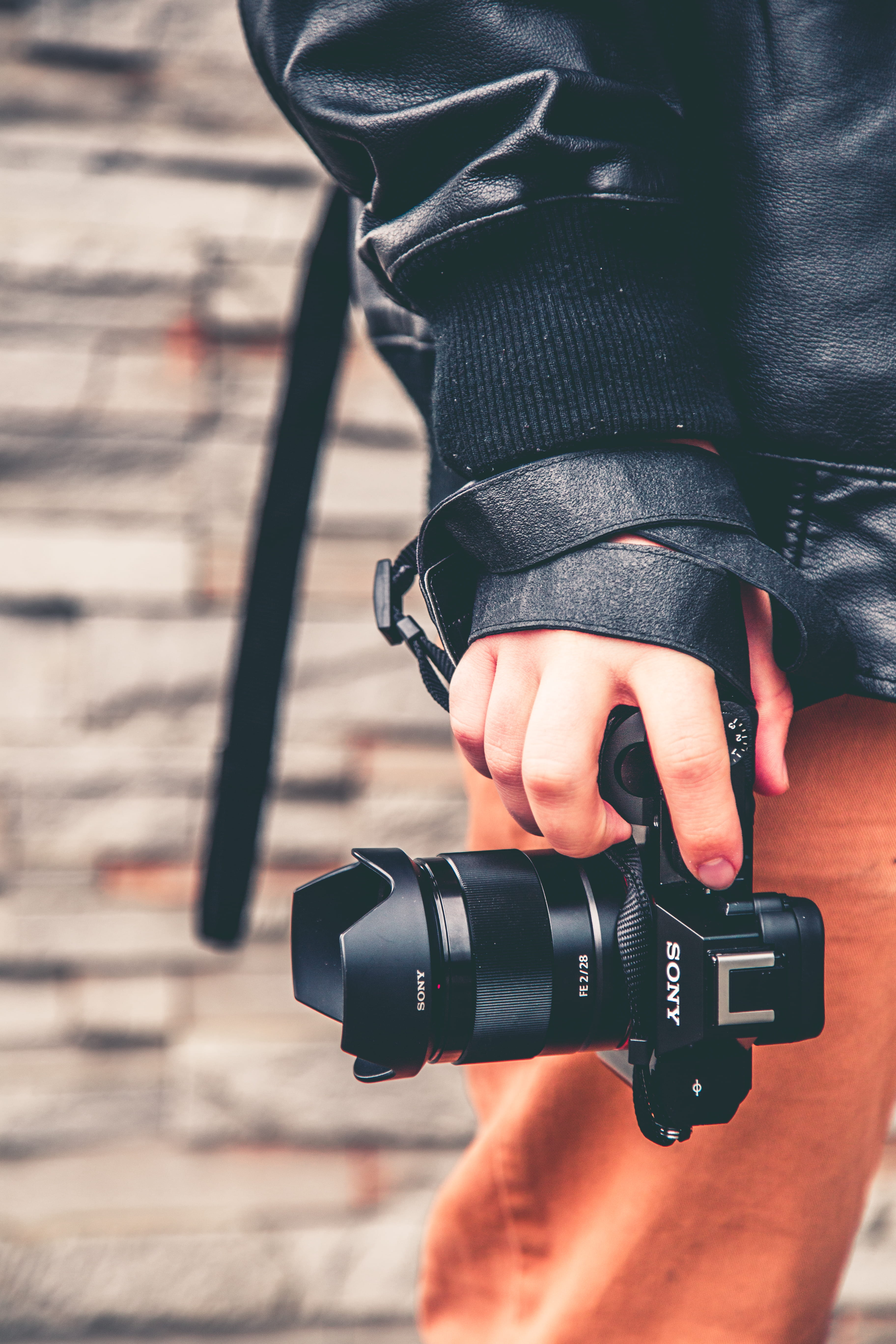 hand, activity, human hand, midsection, photography themes, slr camera, one person, camera, photograph, close-up, technology, boy, human body part, 5K, Phone HD Wallpaper