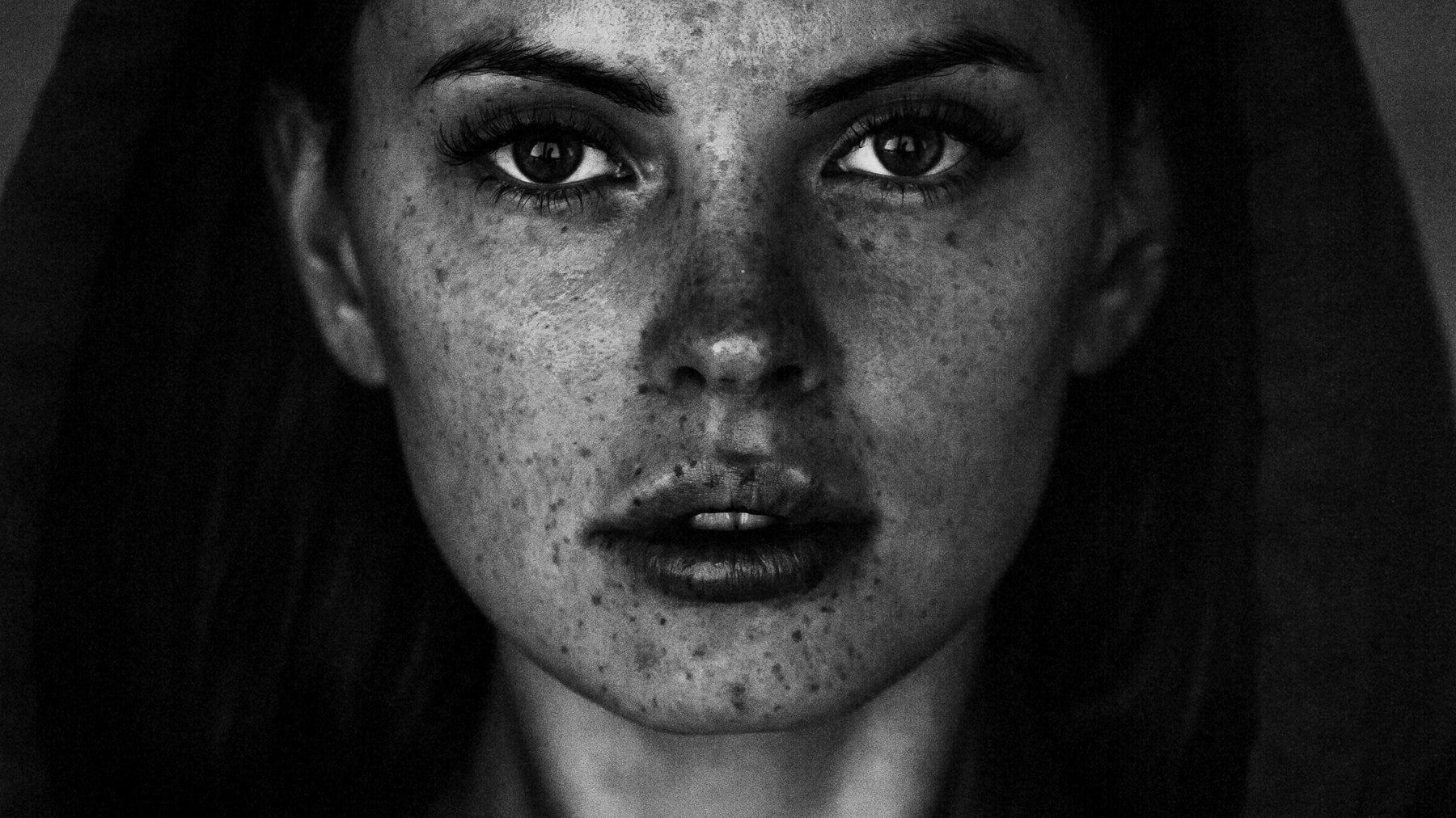 headshot, face, aggression, front view, close-up, monochrome, 720P, women, adult, indoors, fear, contemplation, studio shot, mid adult, Aleksey Trifonov, HD Wallpaper