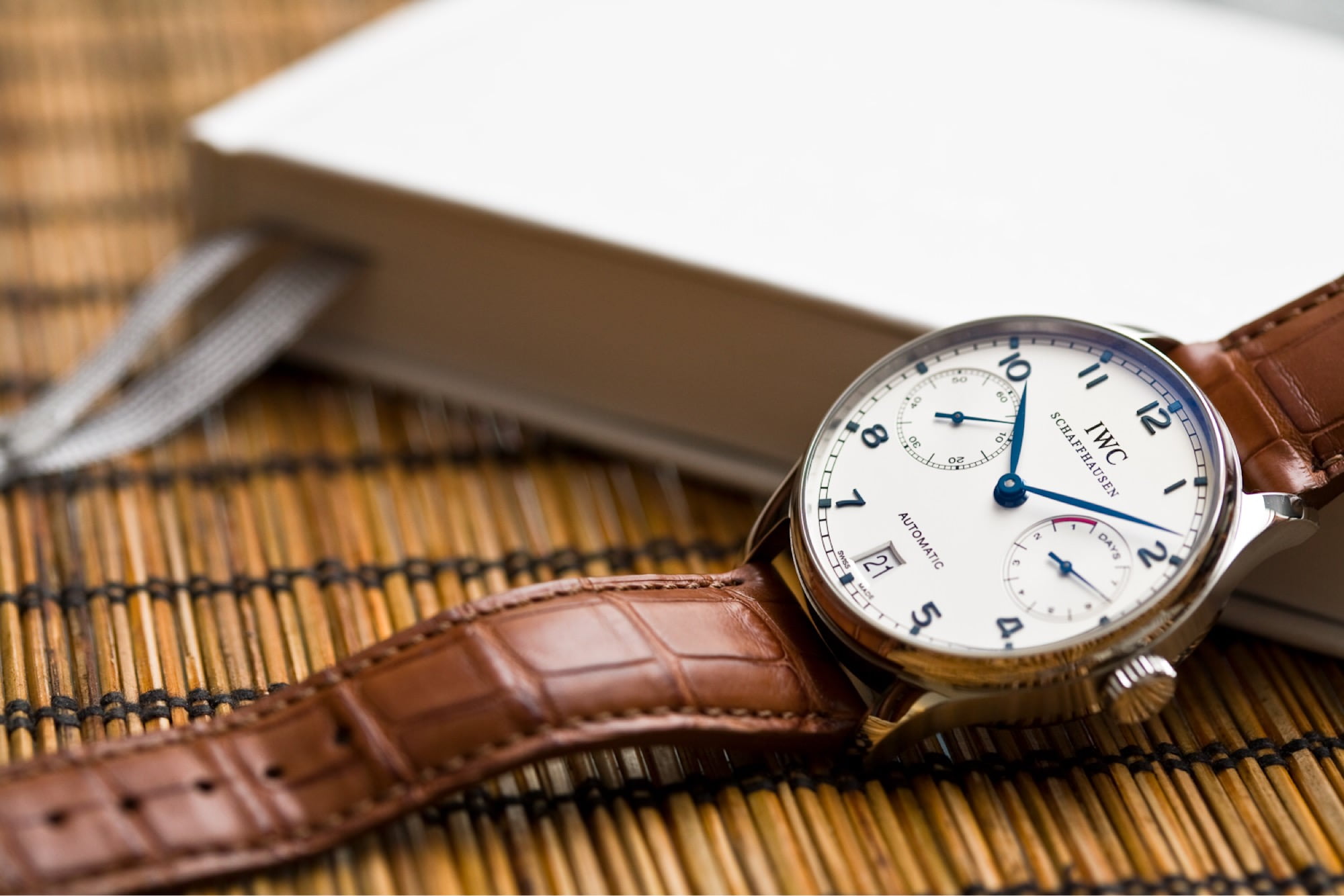 1080P, accuracy, watch, clocks, books, equipment, no people, instrument of time, antique, table, publication, indoors, wood - material, close-up, clock face, HD Wallpaper