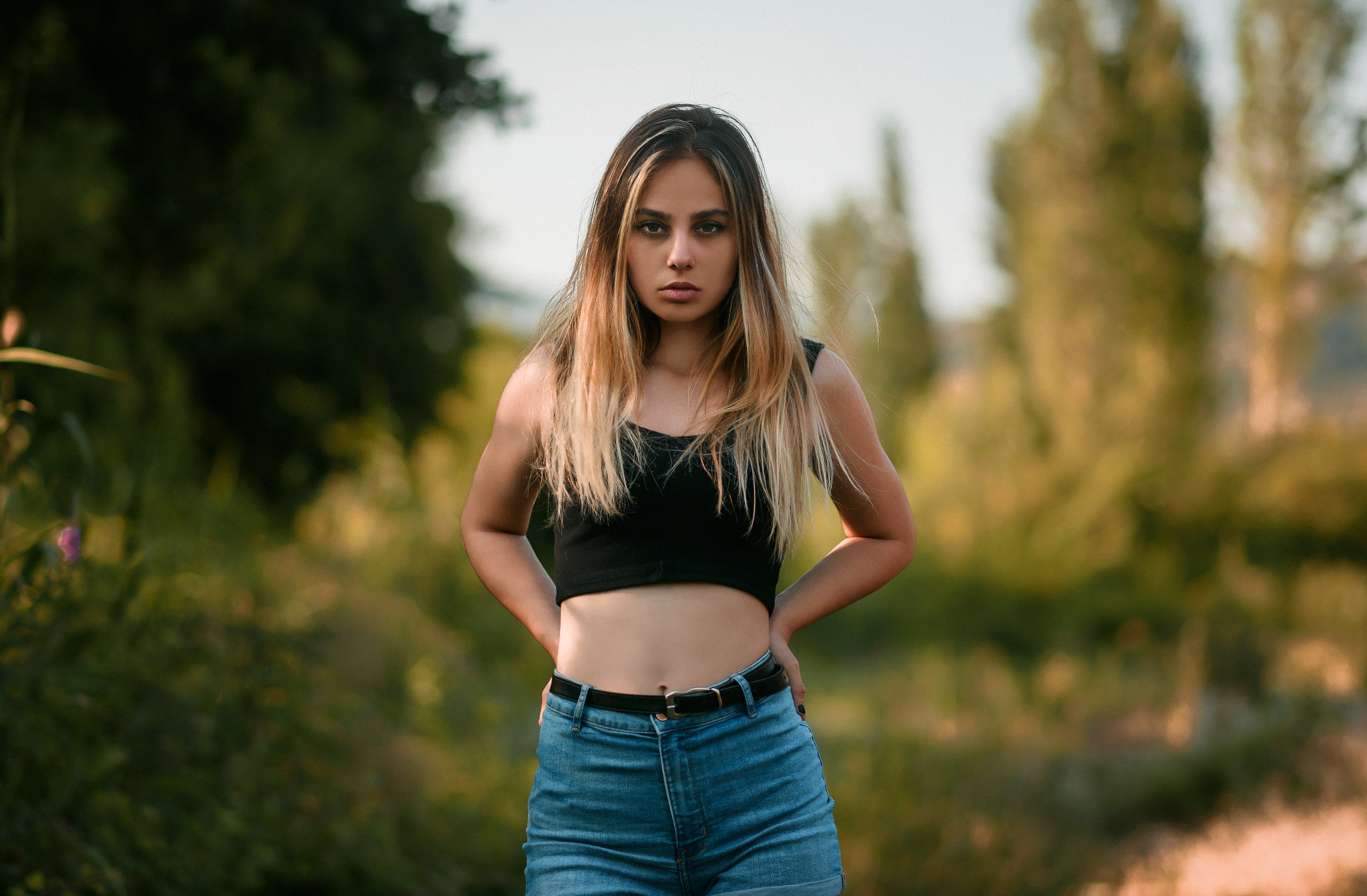 long hair, beauty, one person, brunette, portrait, blonde, jeans, leisure activity, real people, focus on foreground, outdoors, young women, beautiful woman, HD Wallpaper