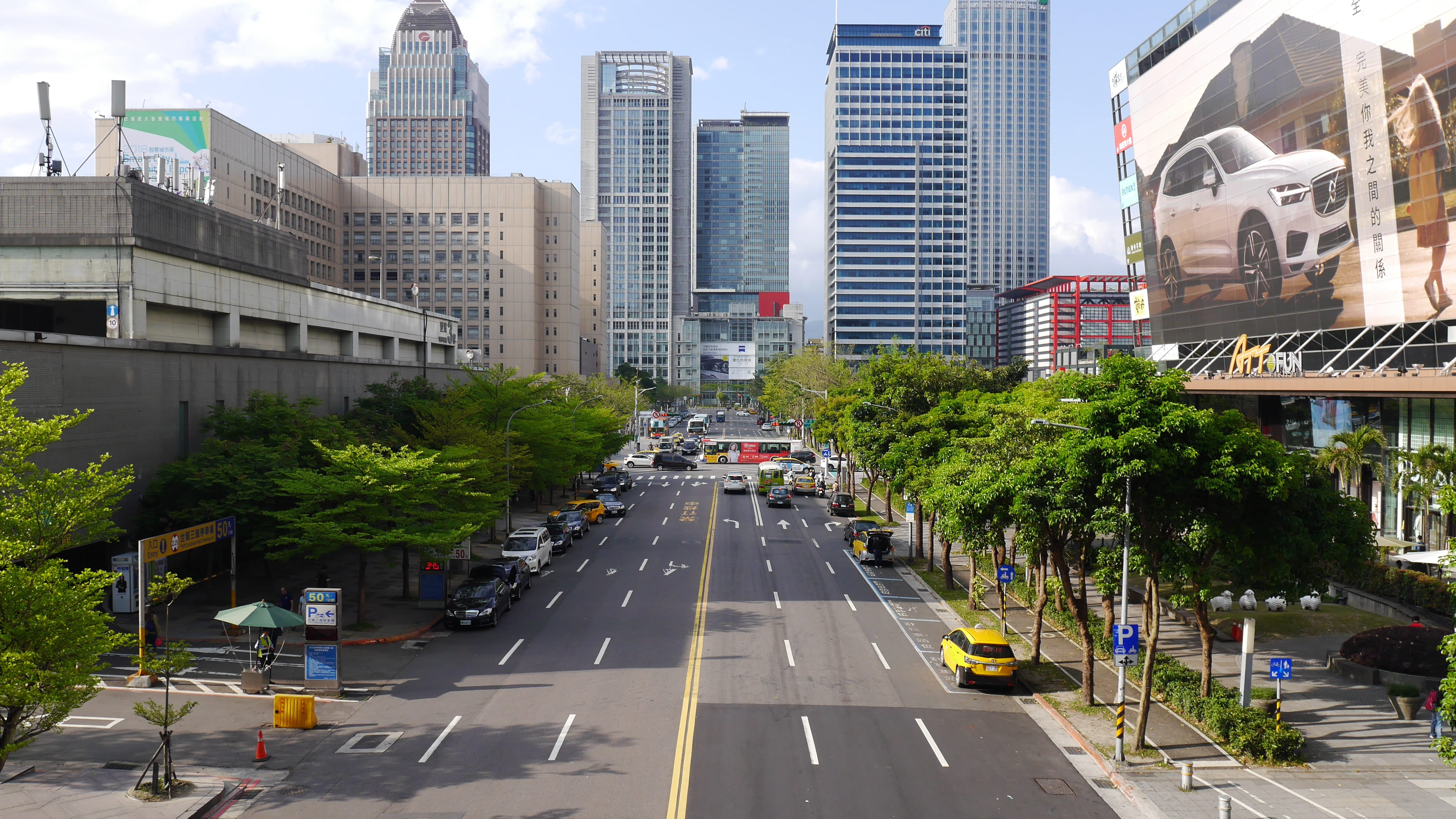 sign, cityscape, marking, taxi, drive, cuba, city street, taiwan, 4K, urban, symbol, yellow, apartment, classic, skyscraper, office building exterior, HD Wallpaper