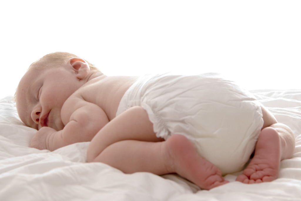 cute, bed, 480P, sleeping, childhood, young, furniture, indoors, lying down, babyhood, eyes closed, beginnings, bedroom, cozy, one person, relaxation, HD Wallpaper