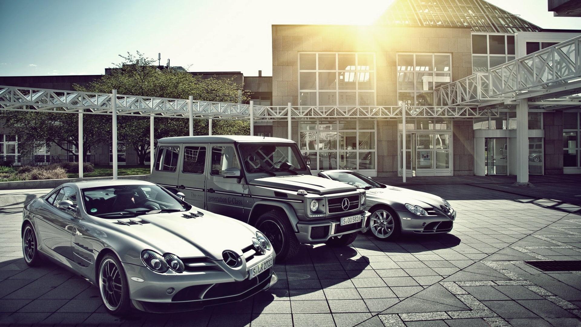 sunlight, slr, g, 1080P, cars, mclaren, 722, amg, g55, mercedes, house, hd, HD Wallpaper