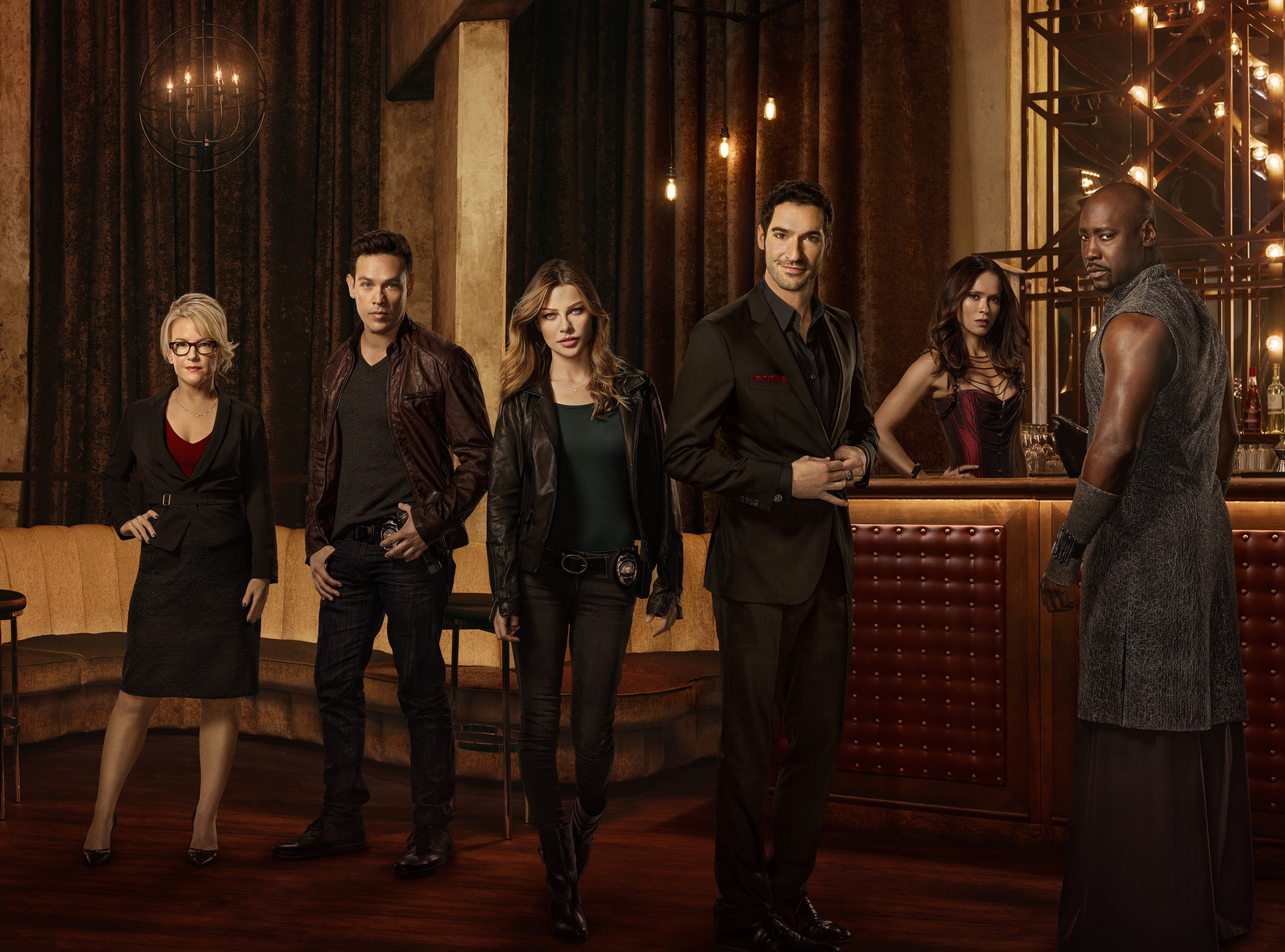 tv shows, standing, indoors, young adult, portrait, women, men, lesley ann brandt, young women, people, fashion, 2K, lucifer, togetherness, group, young men, HD Wallpaper