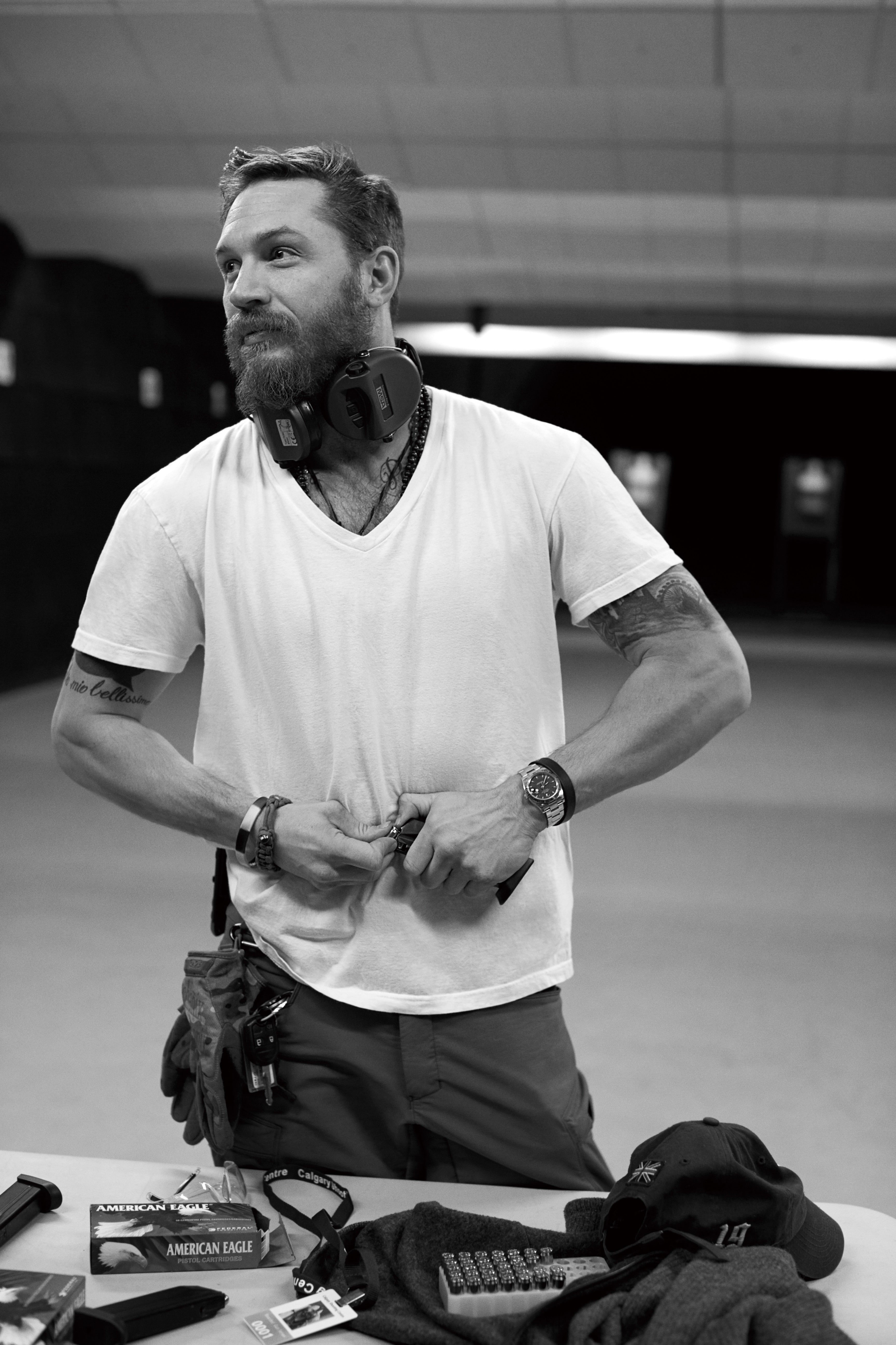 5K, monochrome, Tom Hardy, Phone HD Wallpaper