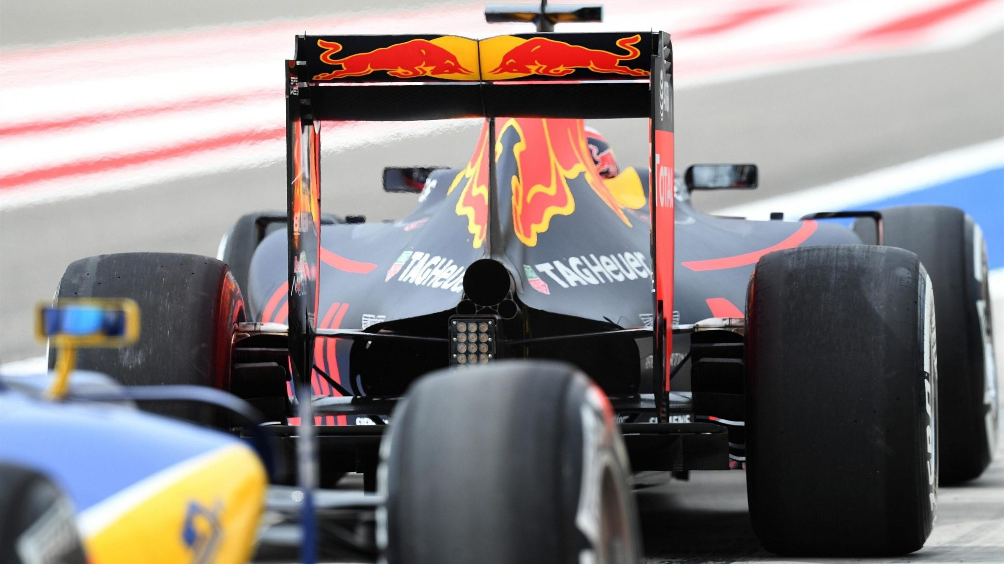 safety, wheel, Red Bull Racing, competitive sport, Formula 1, sports race, auto racing, security, selective focus, 1080P, protection, racecar, outdoors, HD Wallpaper