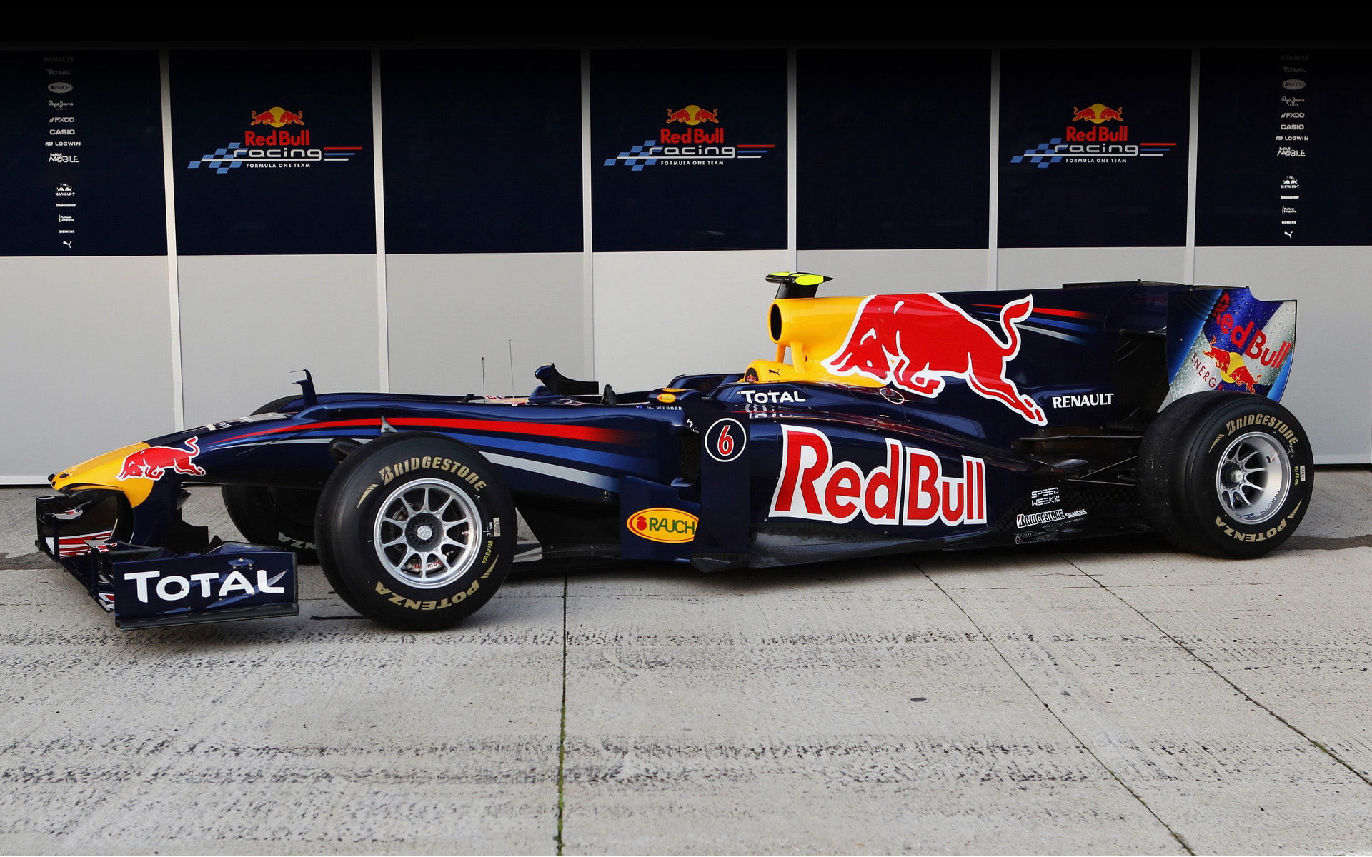 competition, motor vehicle, text, flag, architecture, no people, 1080P, red, RB6, car, Mark Webber, professional sport, sport, formula, motorsport, sports race, HD Wallpaper