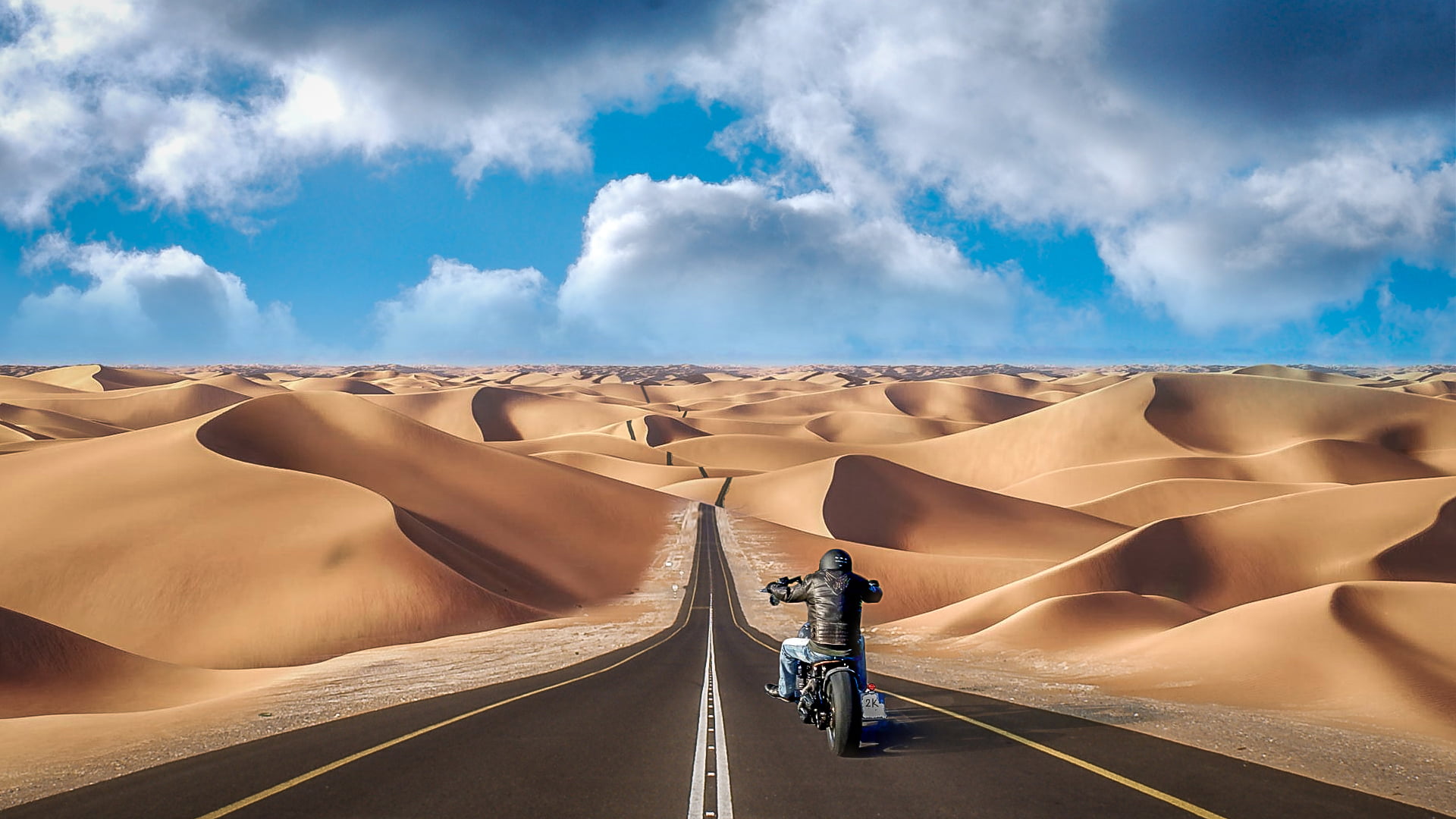 Photosho, sky, black, rides, mucho, motorcycle, queda, sand Dune, Aún, 1080P, outdoors, daytime, desert, helmet, sand, person, jacket, camino, nature, HD Wallpaper