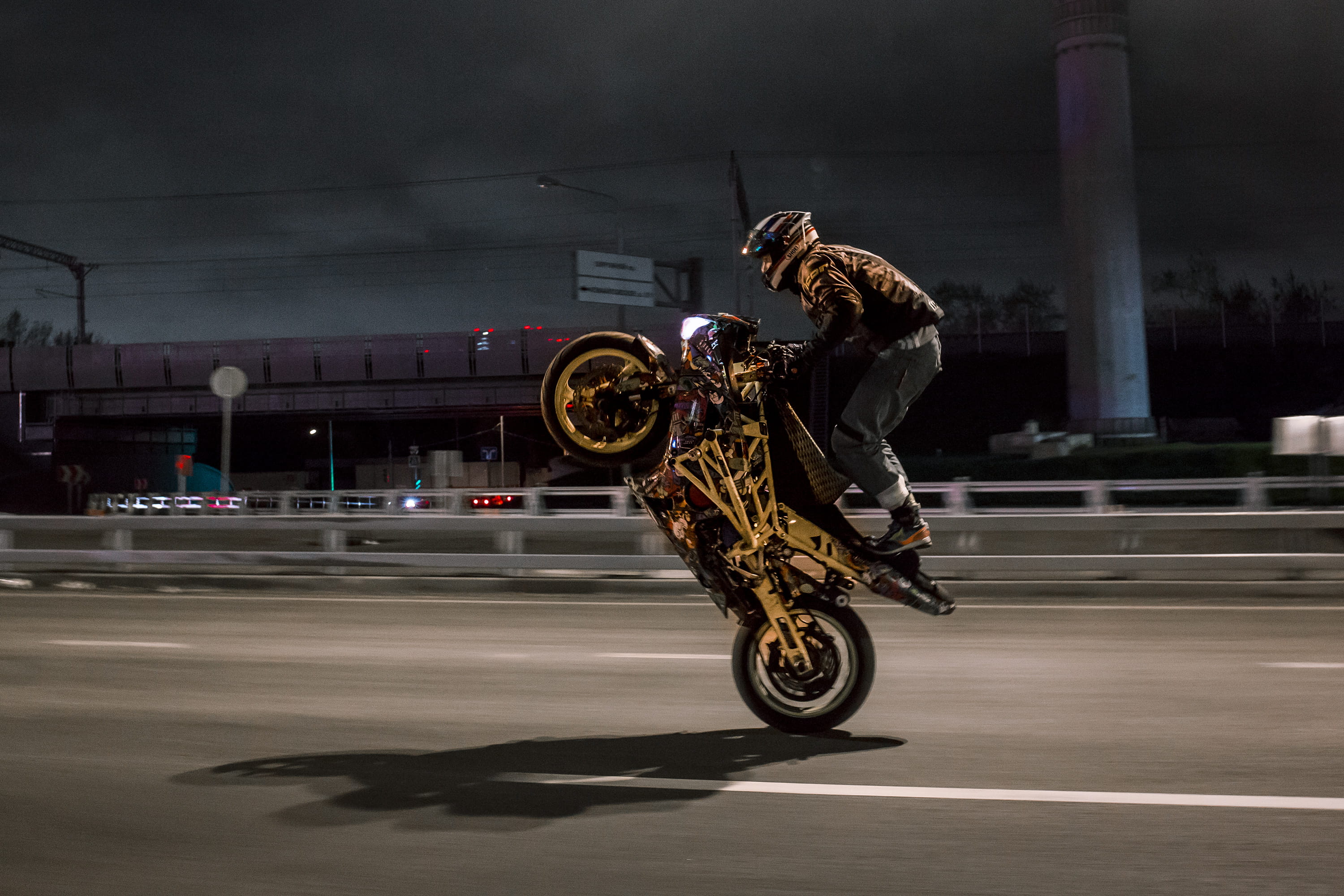 sign, vehicle, human, life, military, shadow, mode of transportation, 2K, riding, action, one person, motorcycle, adult, people, night, land vehicle, HD Wallpaper