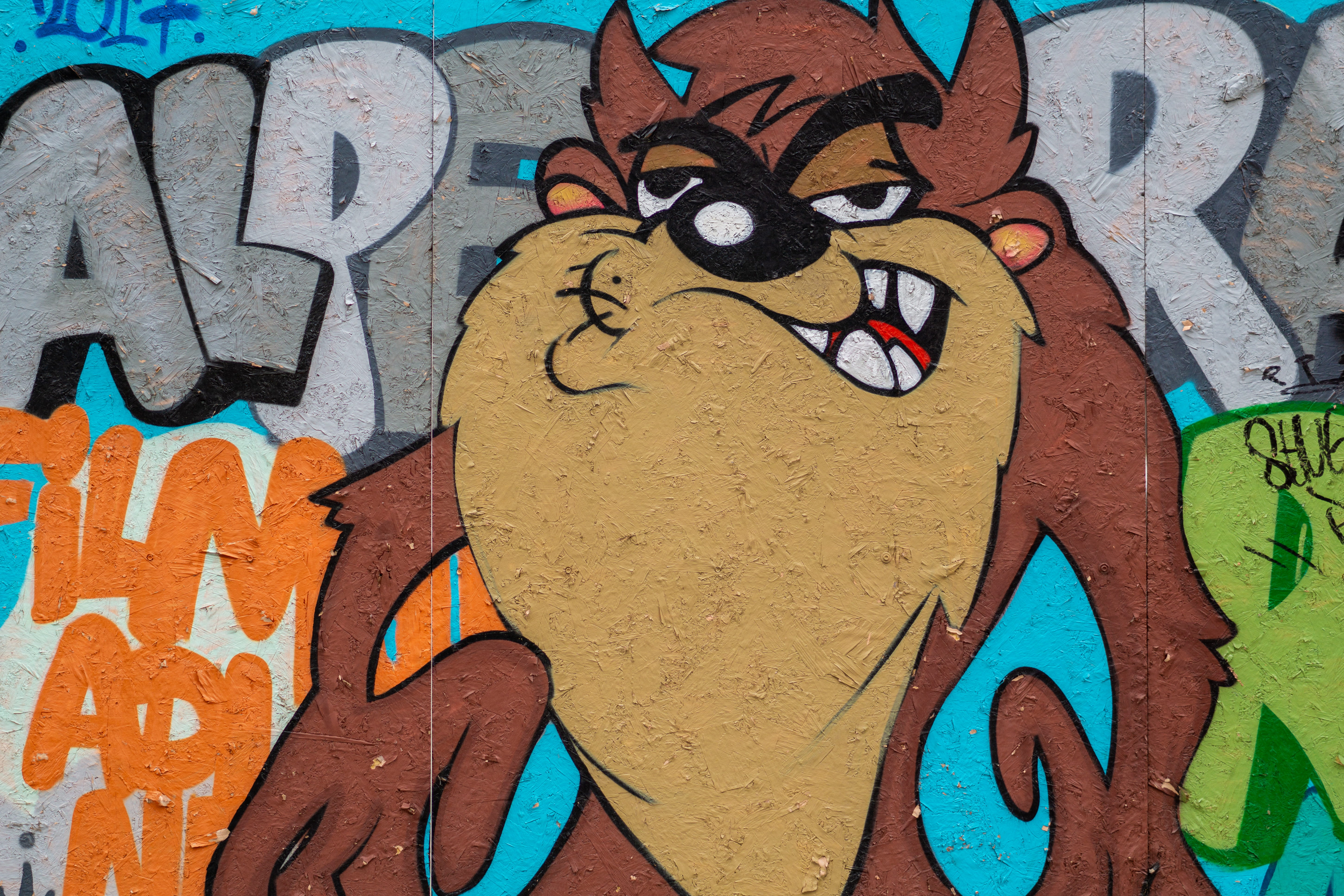built structure, street art, human representation, day, representation, close-up, art and craft, backgrounds, mural, taz, 5K, tasmanian devil, multi colored, HD Wallpaper
