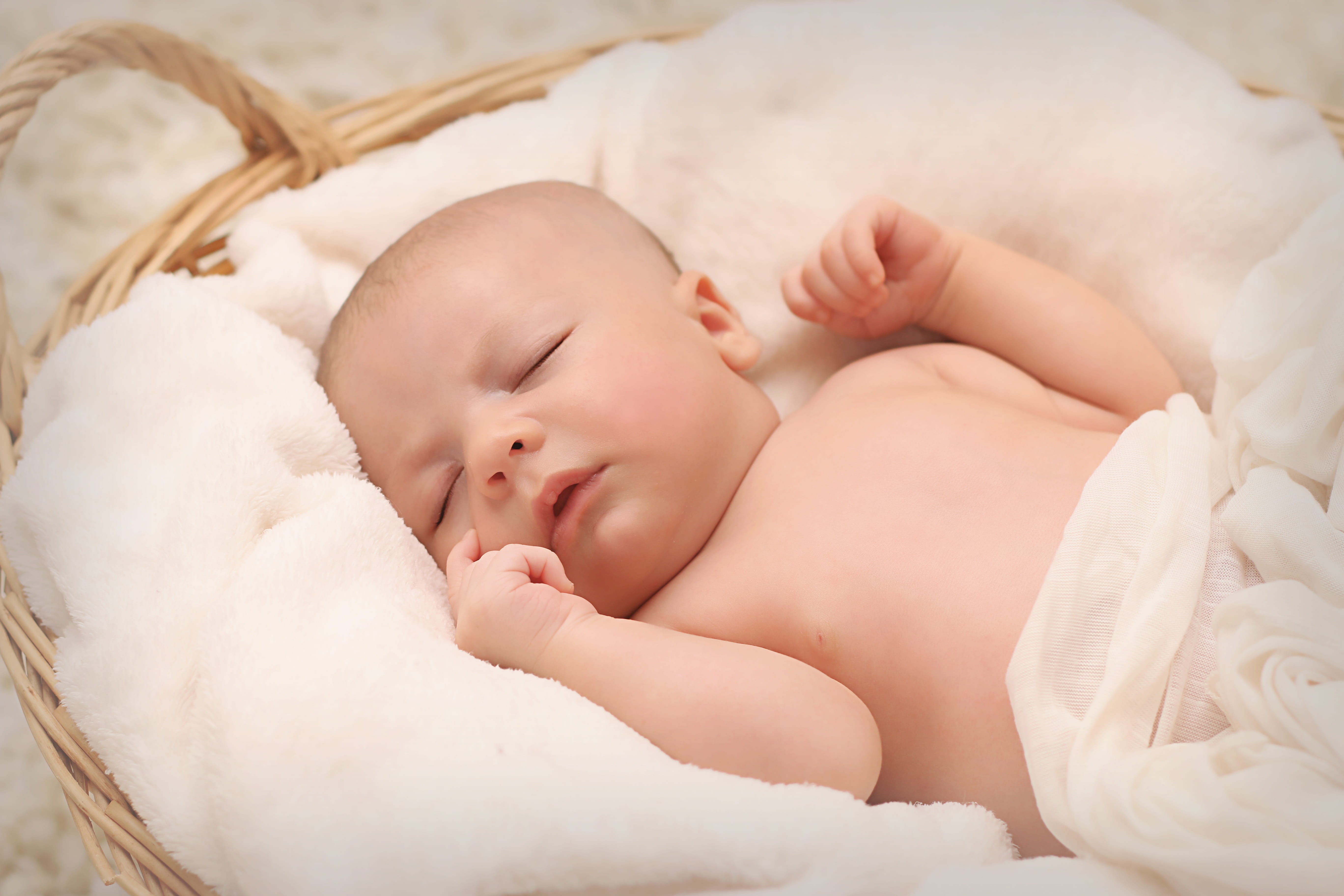 blanket, baby, indoors, relaxation, innocence, adorable, bed, cotton, babyhood, young, lying down, eyes closed, one person, cute, real people, beginnings, HD Wallpaper