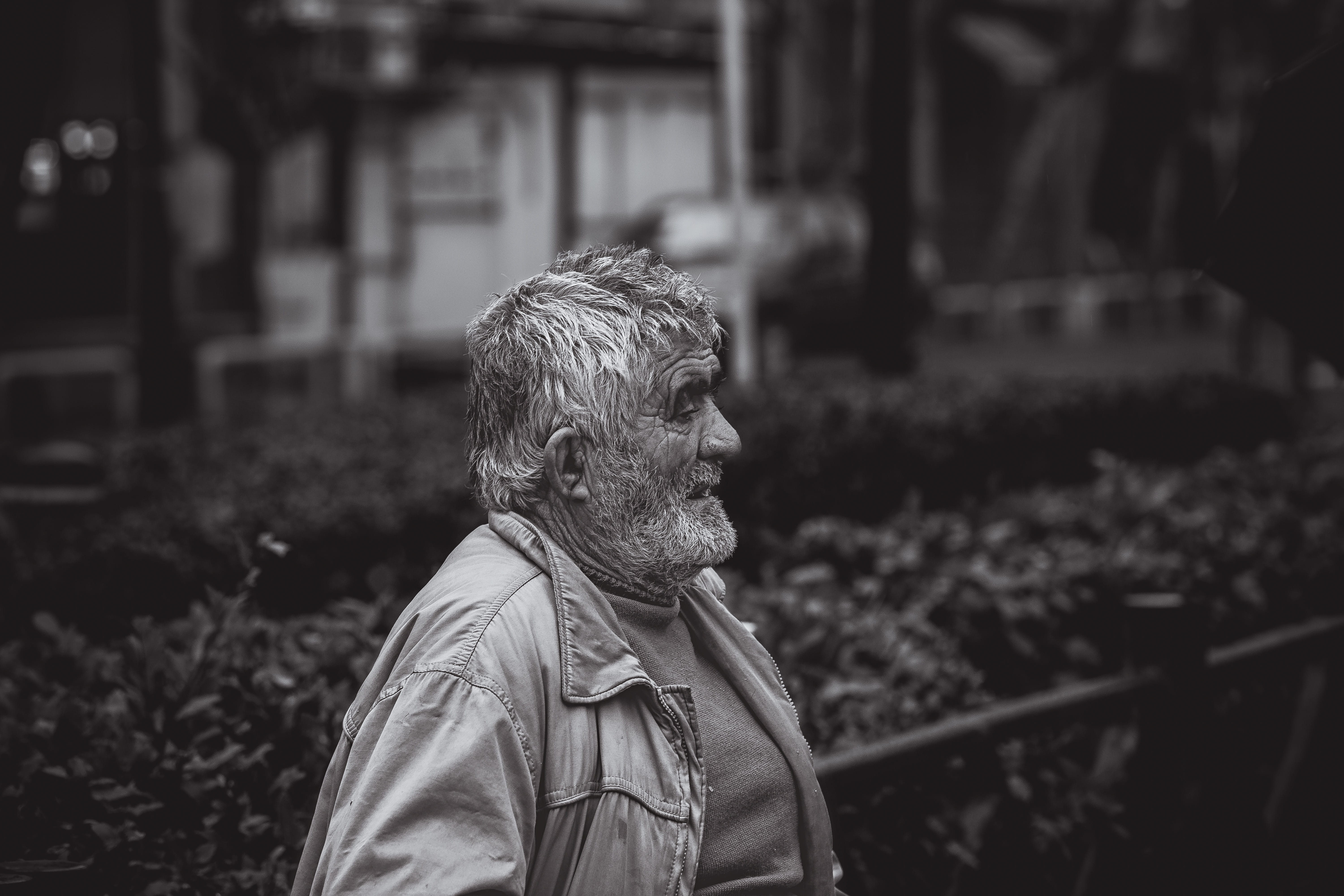 headshot, leisure activity, looking, incidental people, apparel, beard, moody, streetphotography, nature, males, men, monochrome, sideways, coat, bnw, man, HD Wallpaper