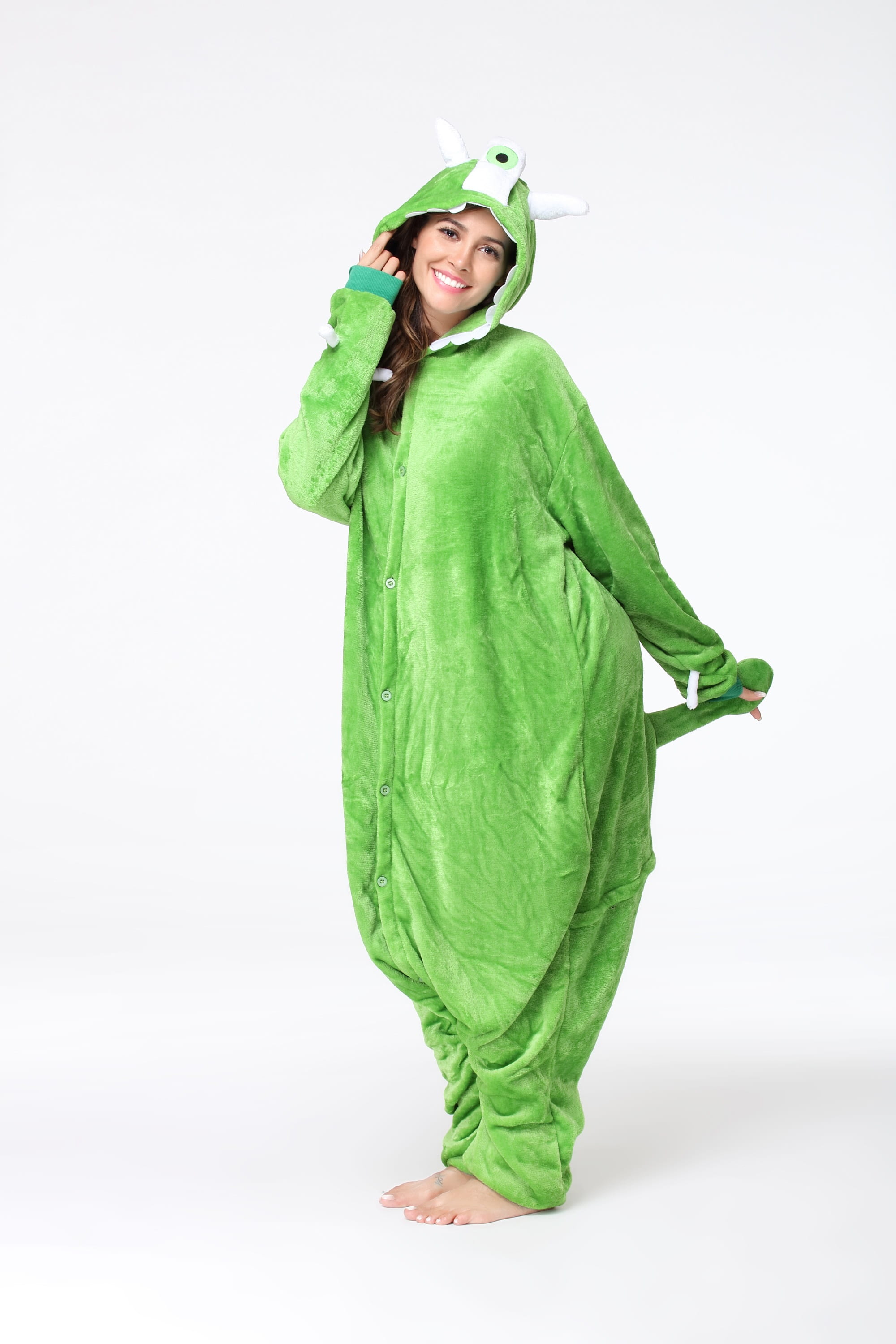 studio shot, cut out, green color, clothing, indoors, 2K, human arm, hairstyle, portrait, happiness, females, one person, young adult, onesies, emotion, Phone HD Wallpaper