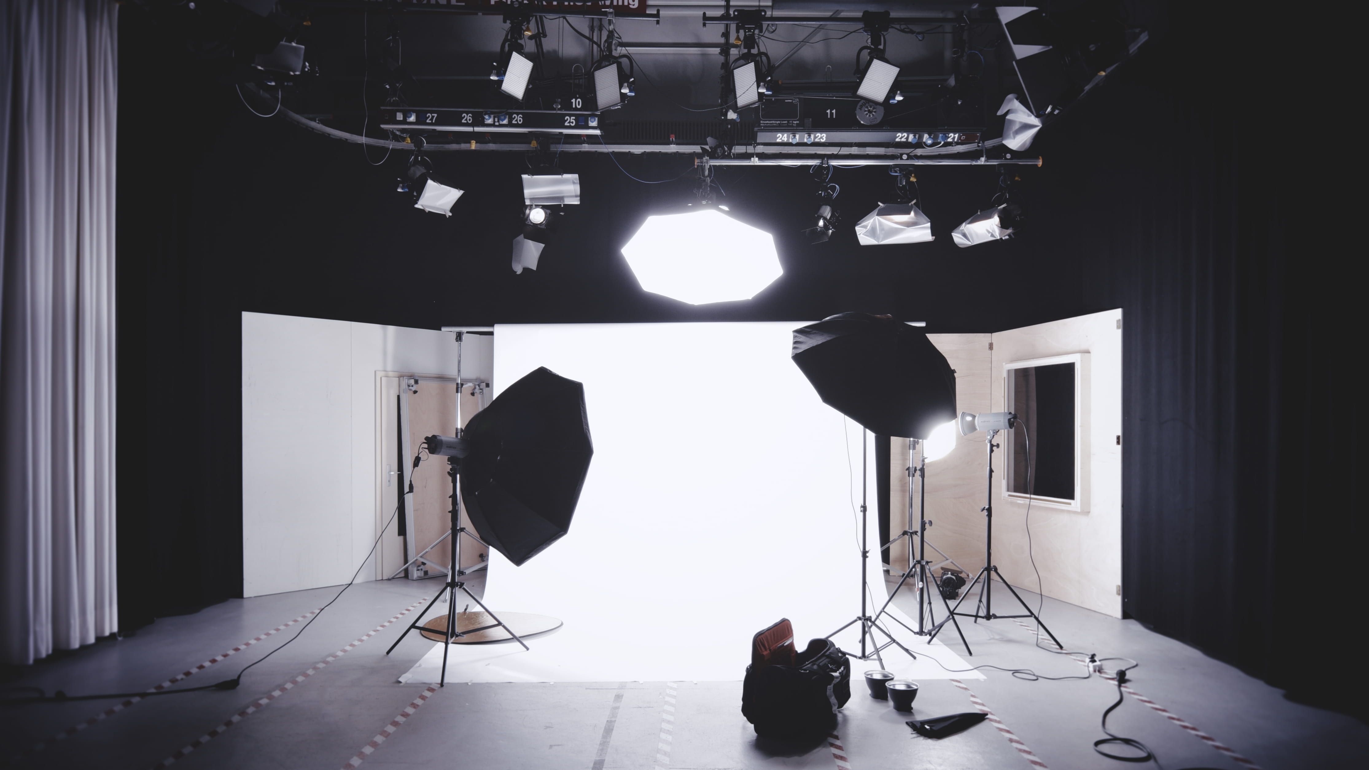 studio, wooden, arts culture and entertainment, photography, photo, communication, lights, room, broadcasting, filming, camera, photography themes, film industry, HD Wallpaper