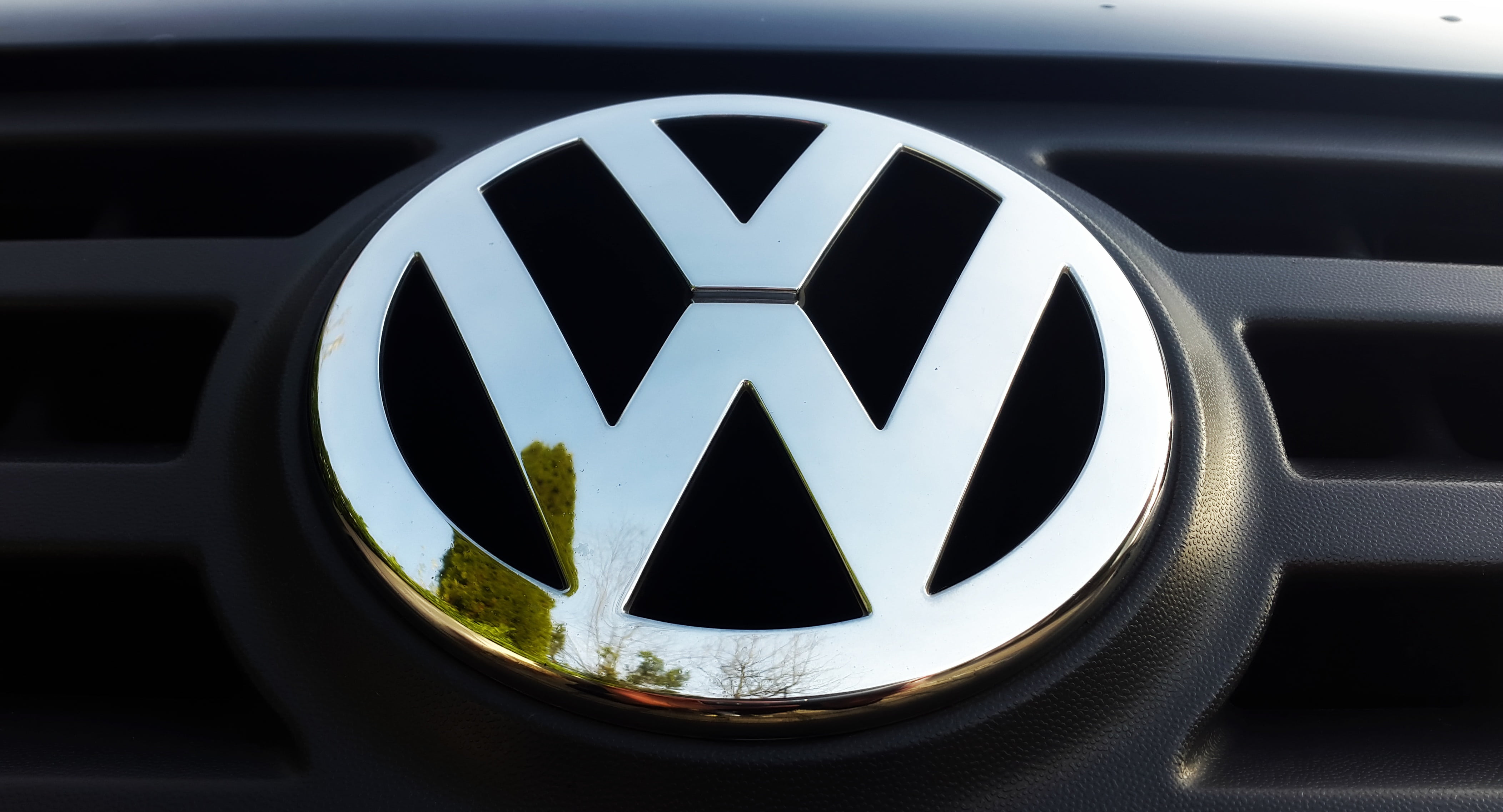 braunschweig, safety, close-up, characters, circle, germany, mode of transportation, transportation, volkswagen, motor vehicle, dare, airplane, automobile manufacturers, HD Wallpaper