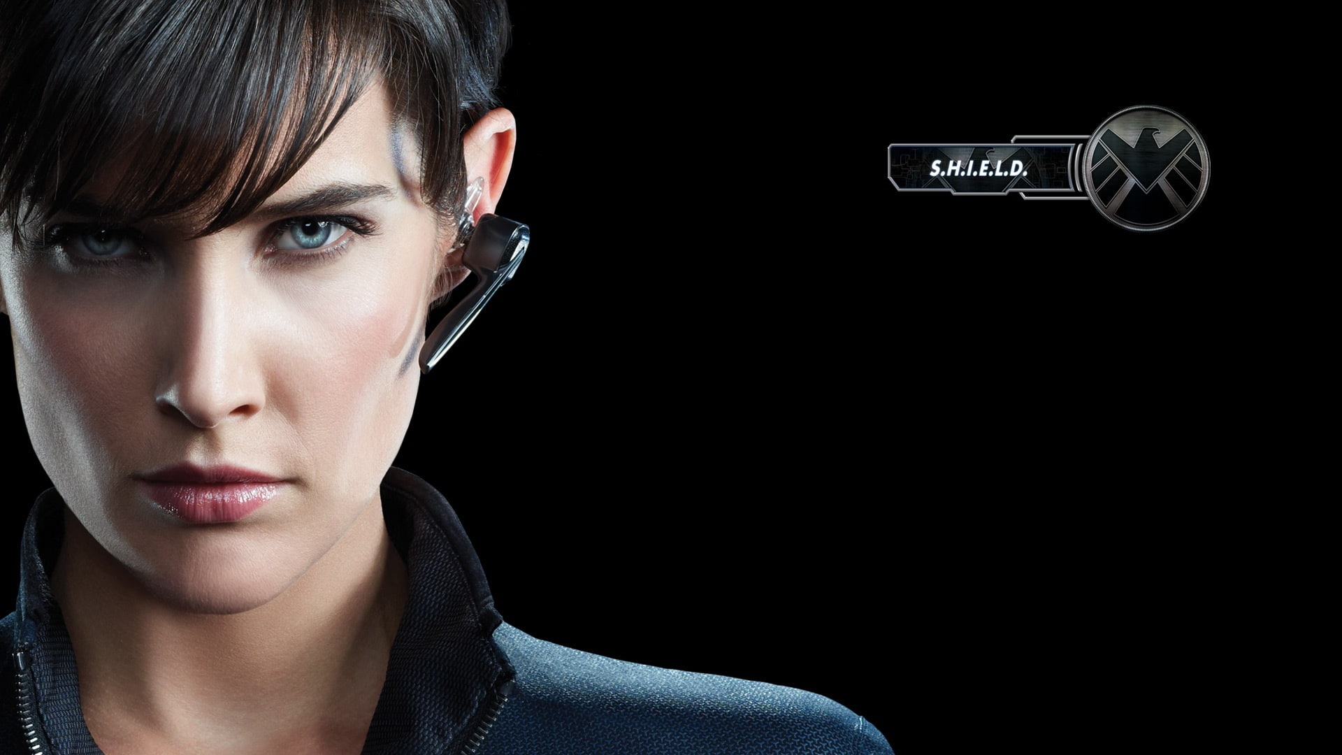 adult, beautiful woman, human face, bluetooth, looking at camera, indoors, black background, dark, avengers, comics, black, Maria hill, earpiece, studio shot, HD Wallpaper