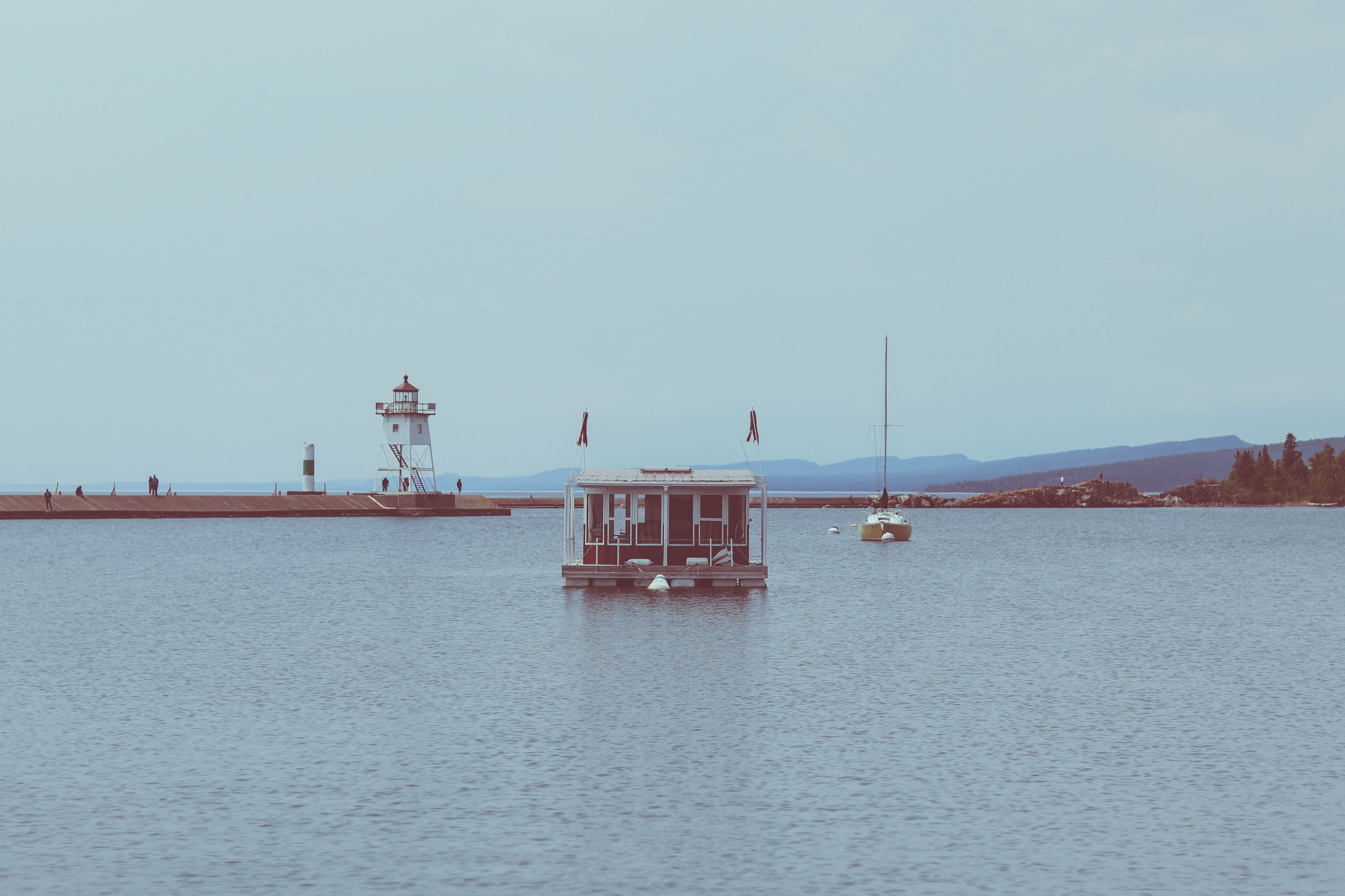 wes anderson, scenics - nature, architecture, lake, waterfront, built structure, colorful, house, sailing, fishing, day, sky, water, travel, clear sky, HD Wallpaper